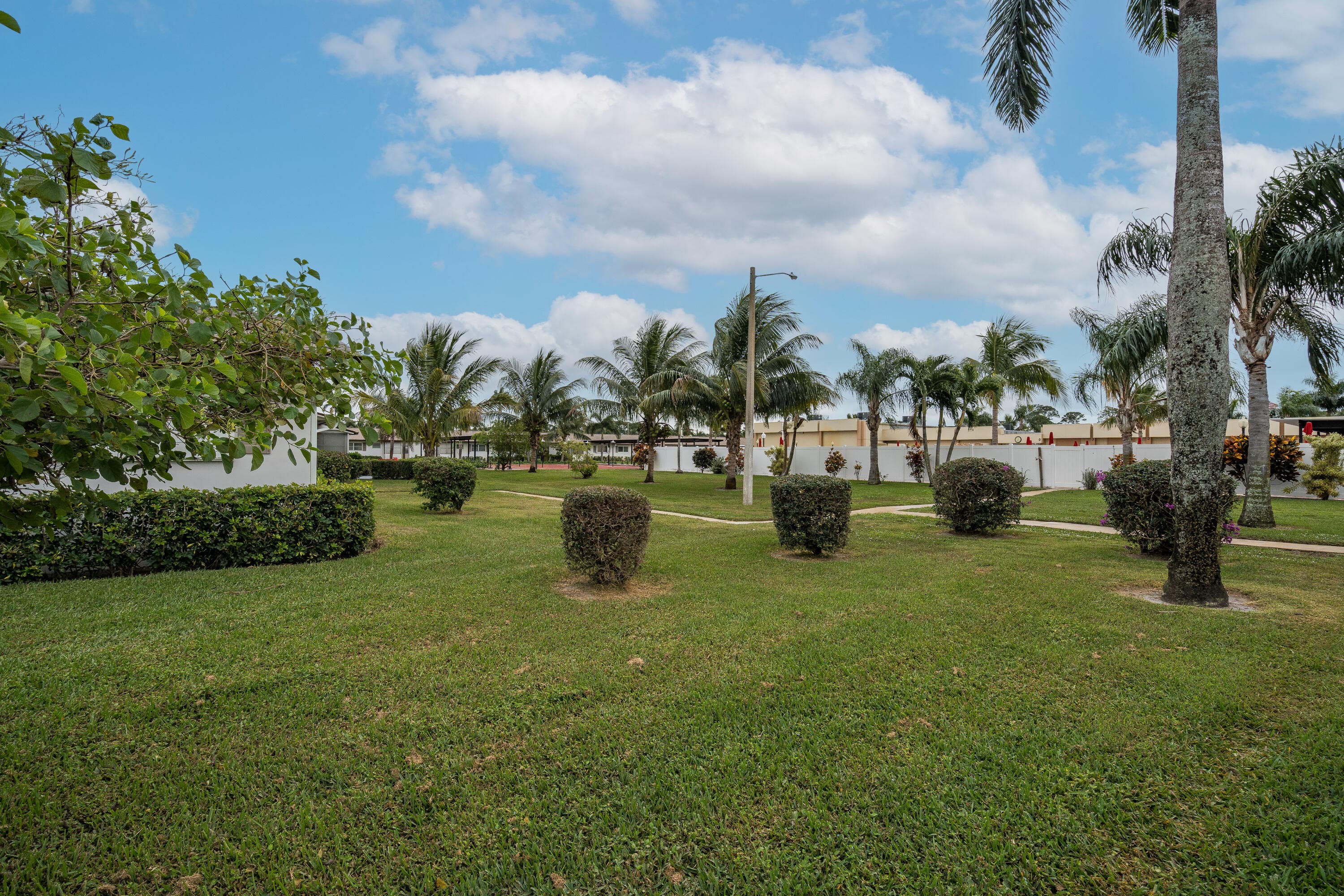 2822 Crosley Drive W B, West Palm Beach, FL 33415 — photo 27 of 33
