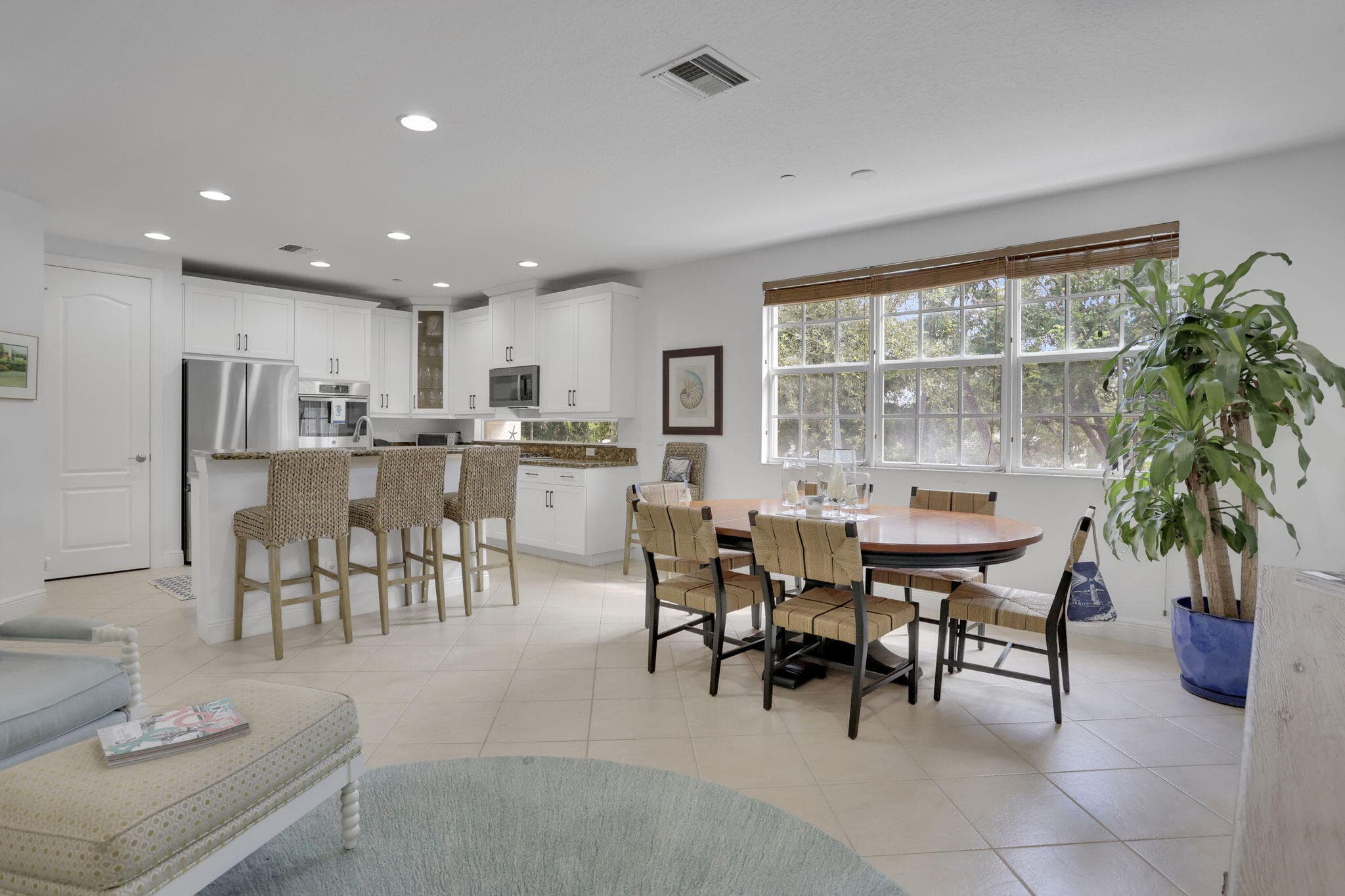 5660 NE Trieste Way, Boca Raton, FL 33487 — photo 25 of 44
