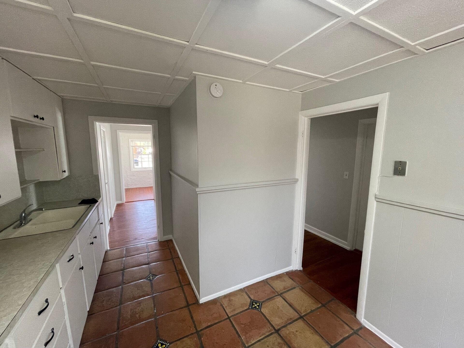 736 Omar Road 1, West Palm Beach, FL 33405 — photo 4 of 26