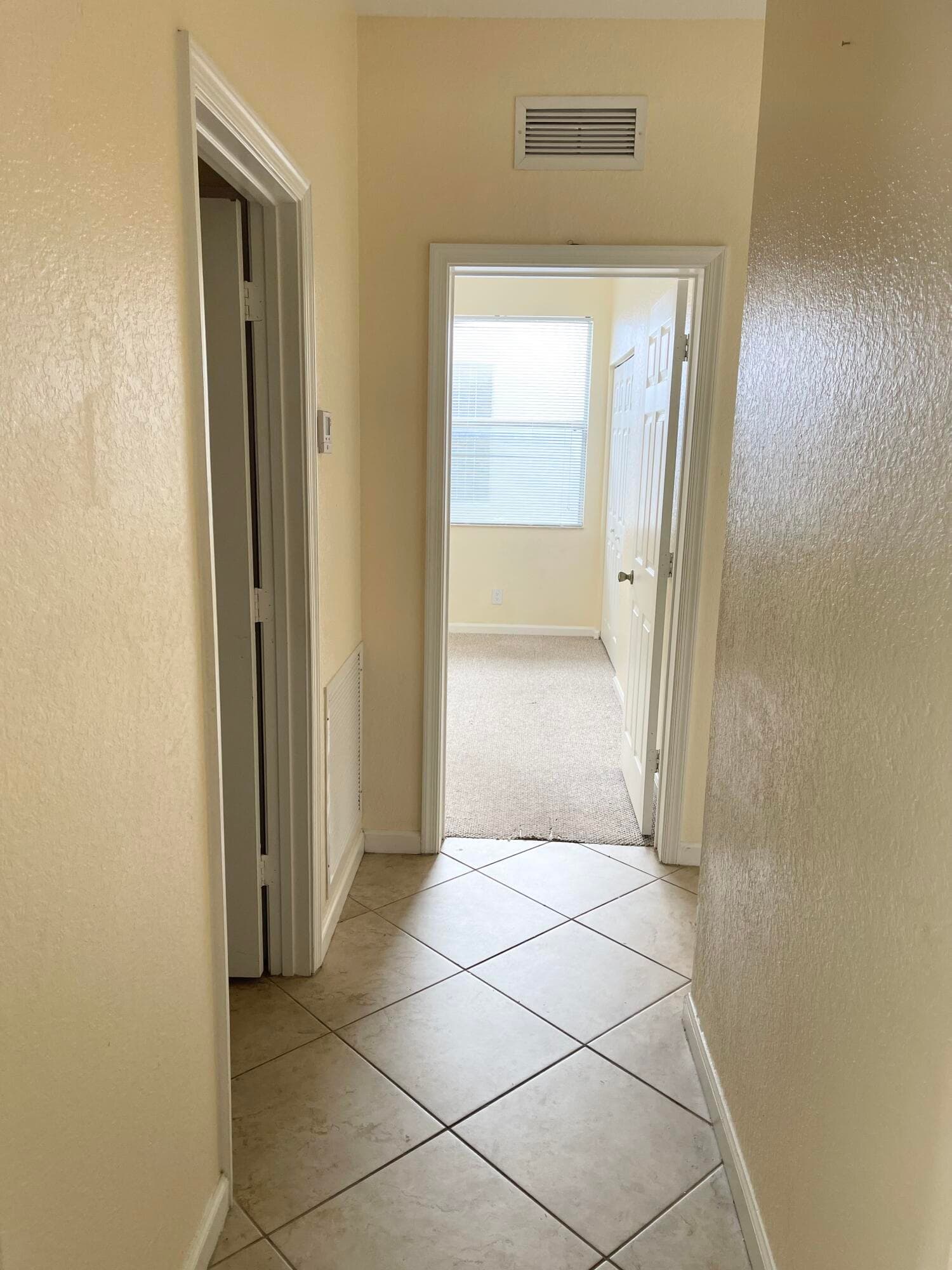 870 Gazetta Way, West Palm Beach, FL 33413 — photo 13 of 19