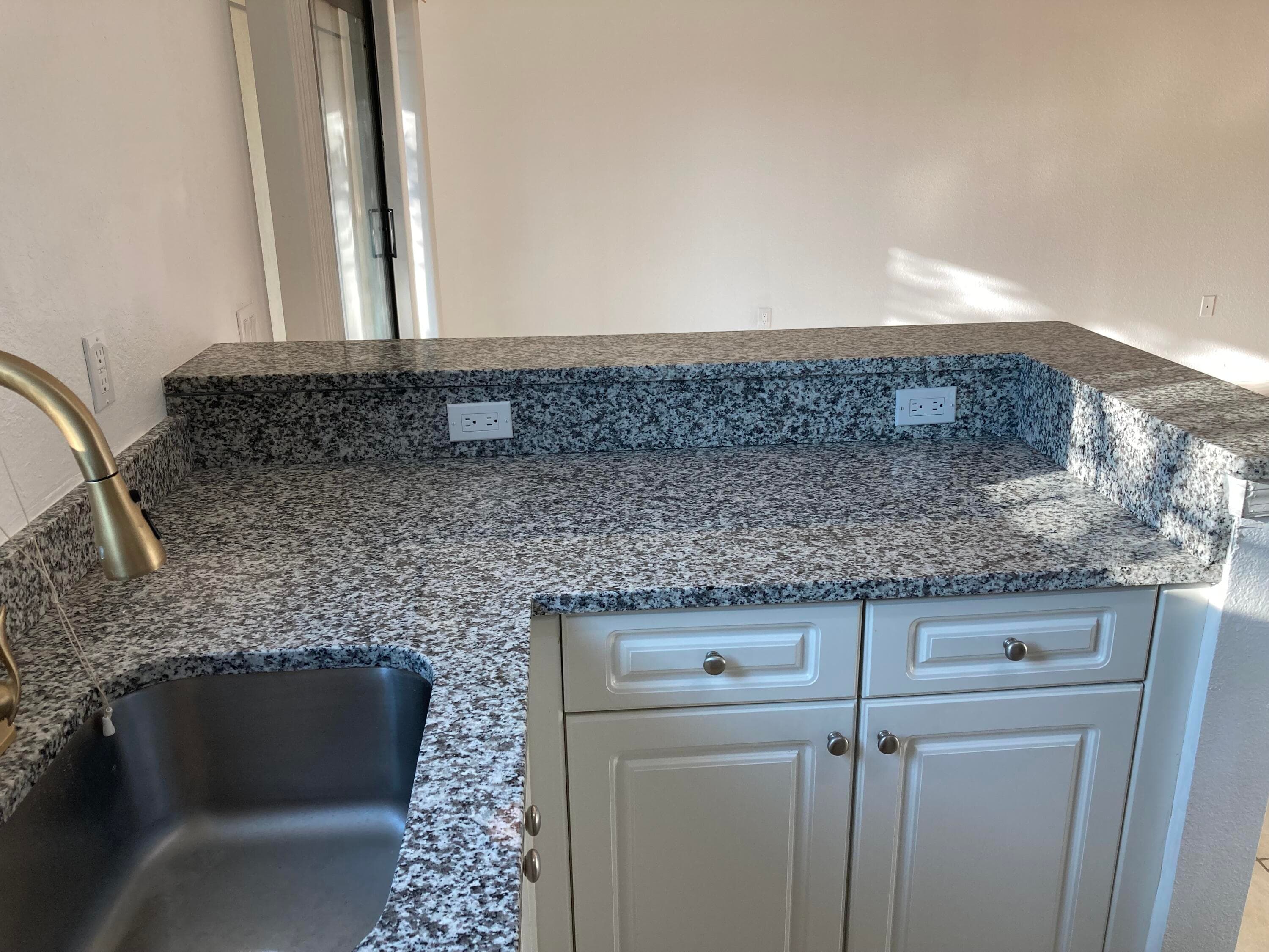 2807 Veronia Drive 106, Palm Beach Gardens, FL 33410 — photo 12 of 32