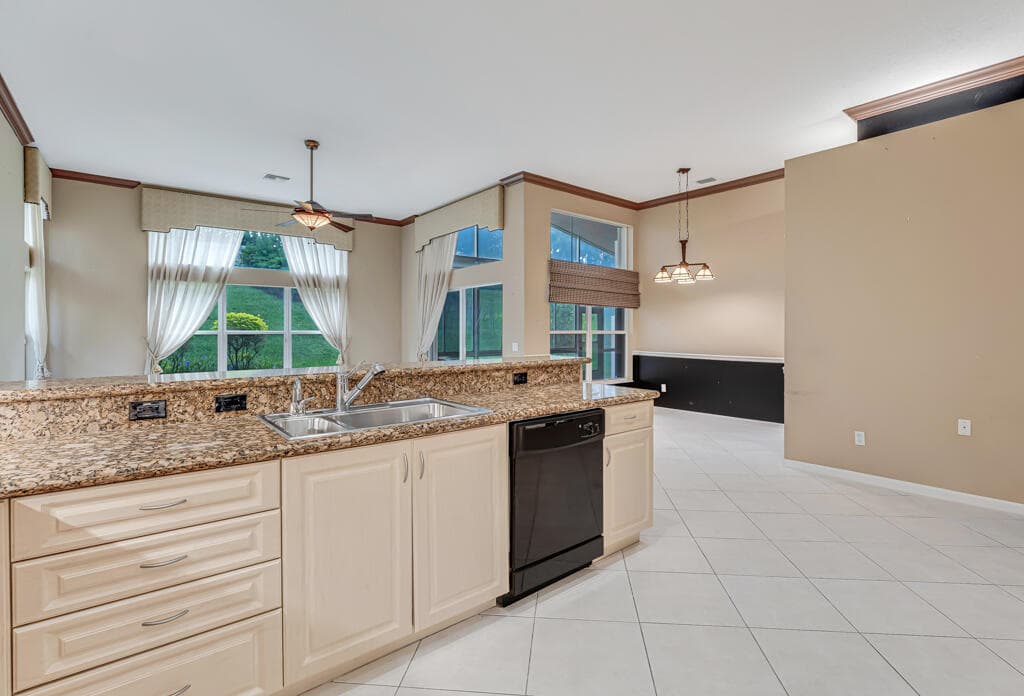 7932 Seagrape Shores Drive, Lake Worth, FL 33467 — photo 8 of 54