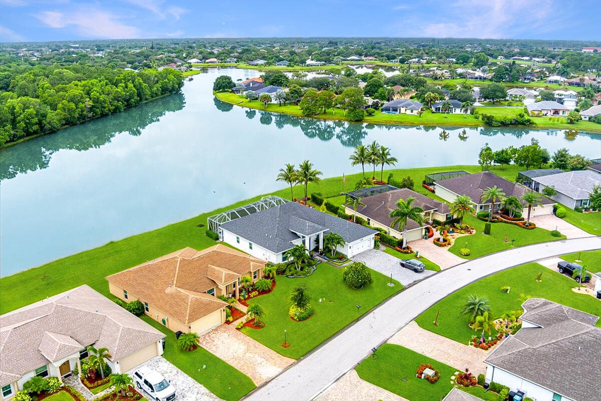 448 SW Vista Lake Drive, Port St. Lucie, FL 34953 — photo 38 of 40