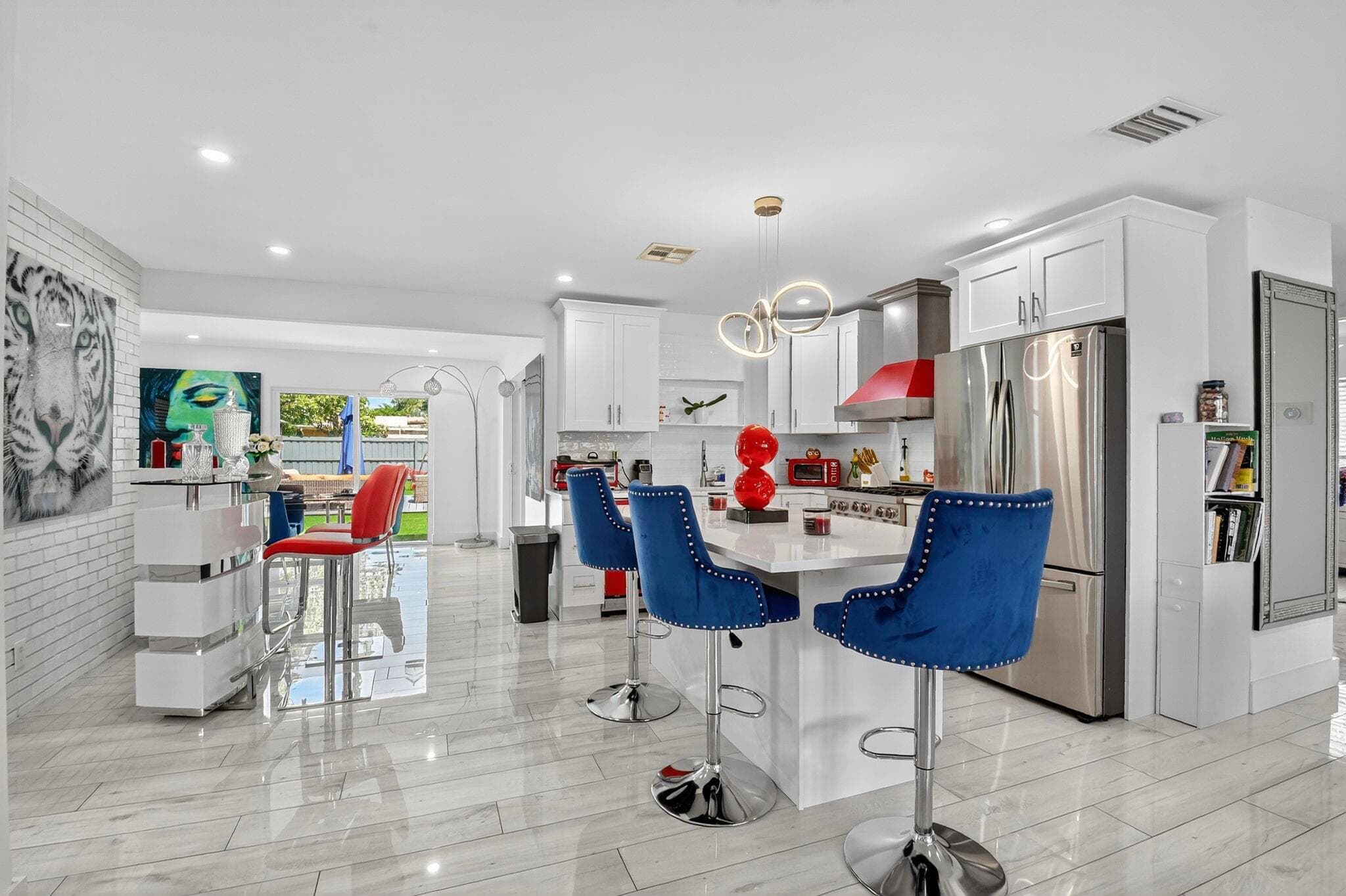449 SW 4th Avenue, Boynton Beach, FL 33435 — photo 8 of 56