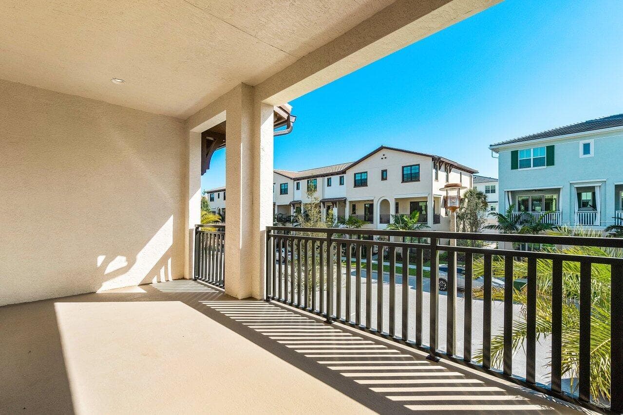 5333 Sagan Lane, Palm Beach Gardens, FL 33418 — photo 12 of 45