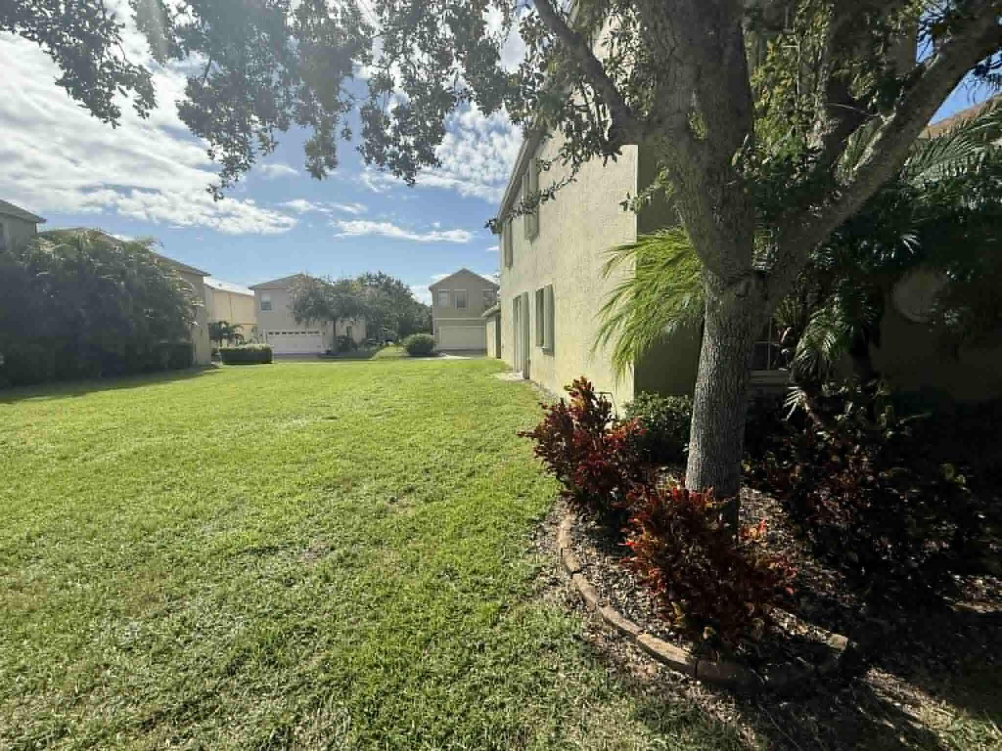 2527 SE Ruskin Drive, Port St. Lucie, FL 34952 — photo 11 of 34