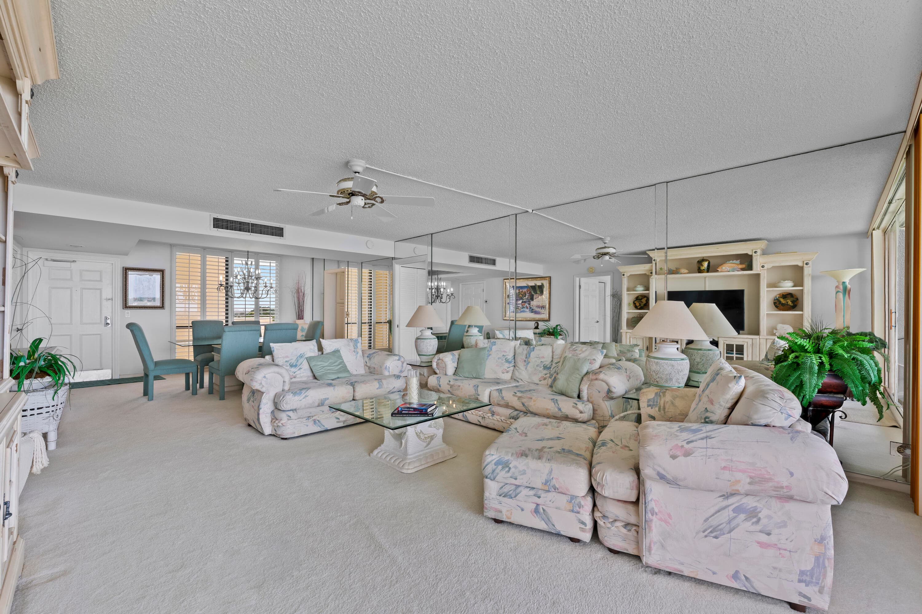 134 Lakeshore Drive 814, North Palm Beach, FL 33408 — photo 8 of 29
