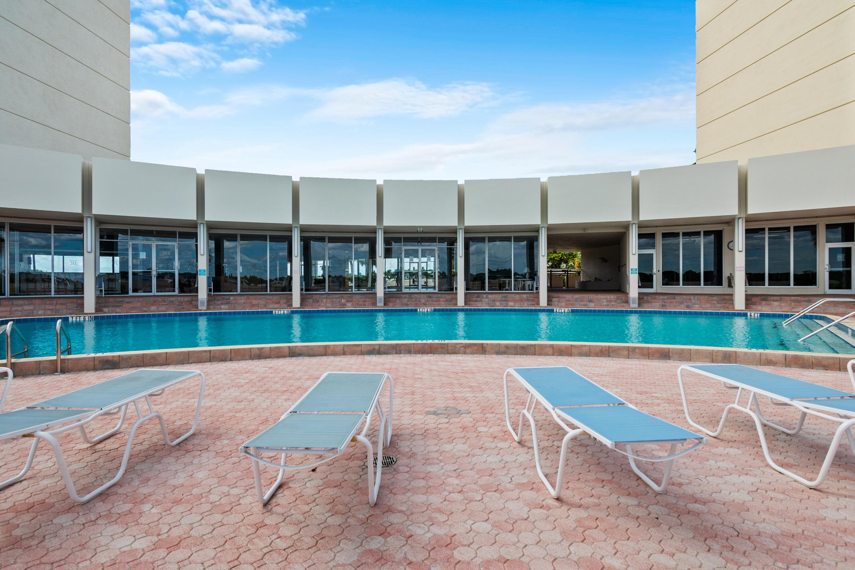 134 Lakeshore Drive 814, North Palm Beach, FL 33408 — photo 23 of 29