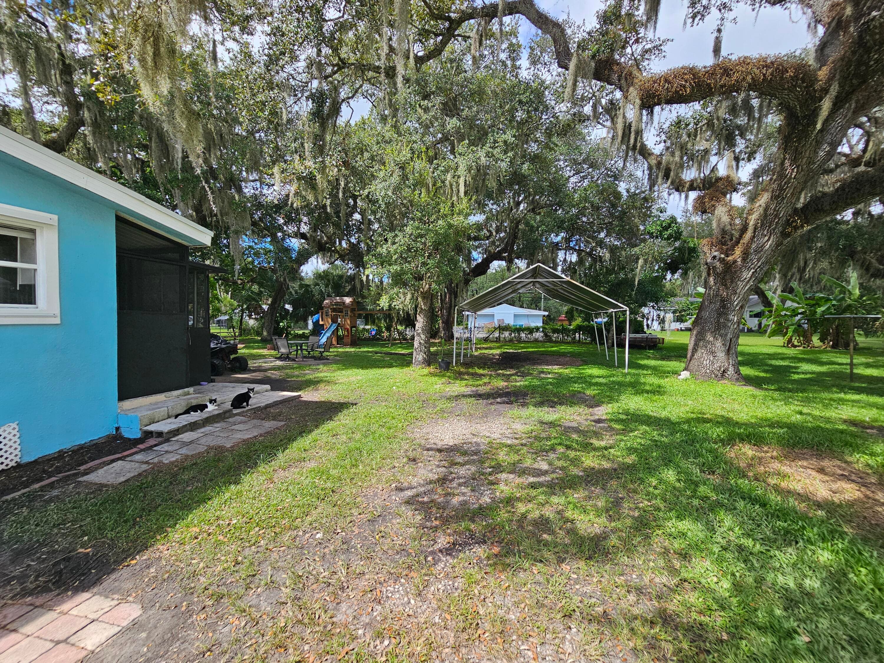 1806 SW 2 Avenue, Okeechobee, FL 34974 — photo 30 of 46