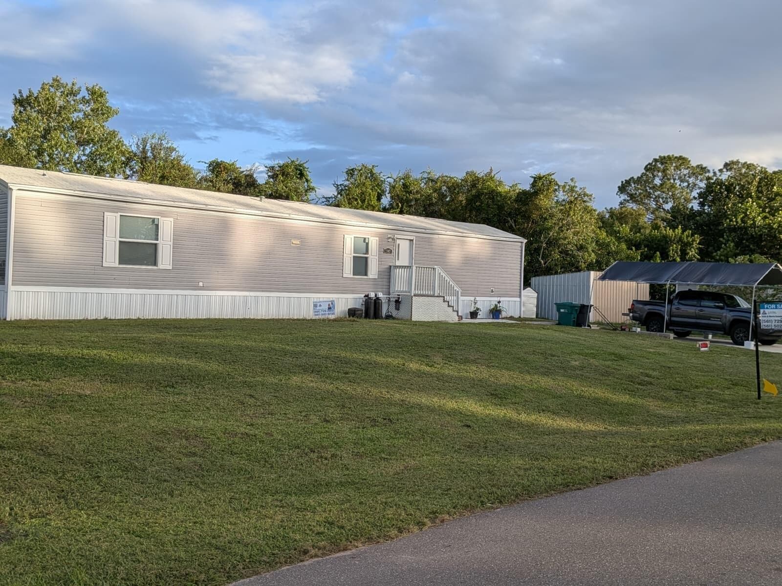 5945 SE 95th Trail Trail, Okeechobee, FL 34974 — photo 1 of 50