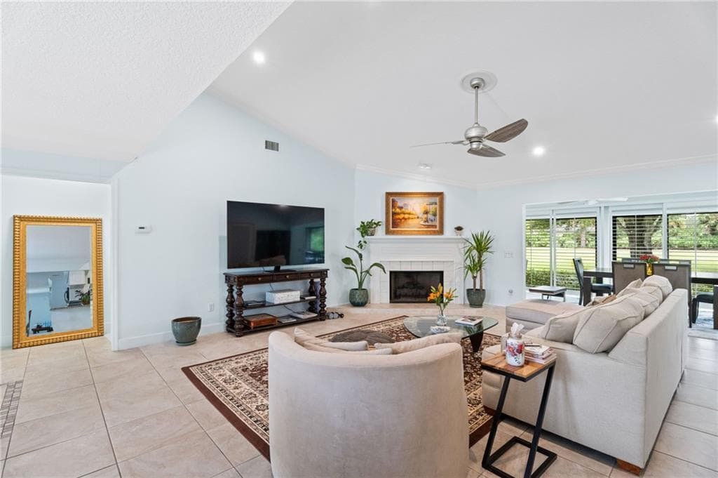 110 Prestwick Circle, Vero Beach, FL 32967 — photo 4 of 36