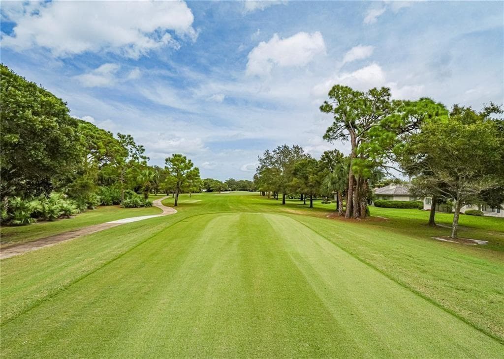 110 Prestwick Circle, Vero Beach, FL 32967 — photo 28 of 36
