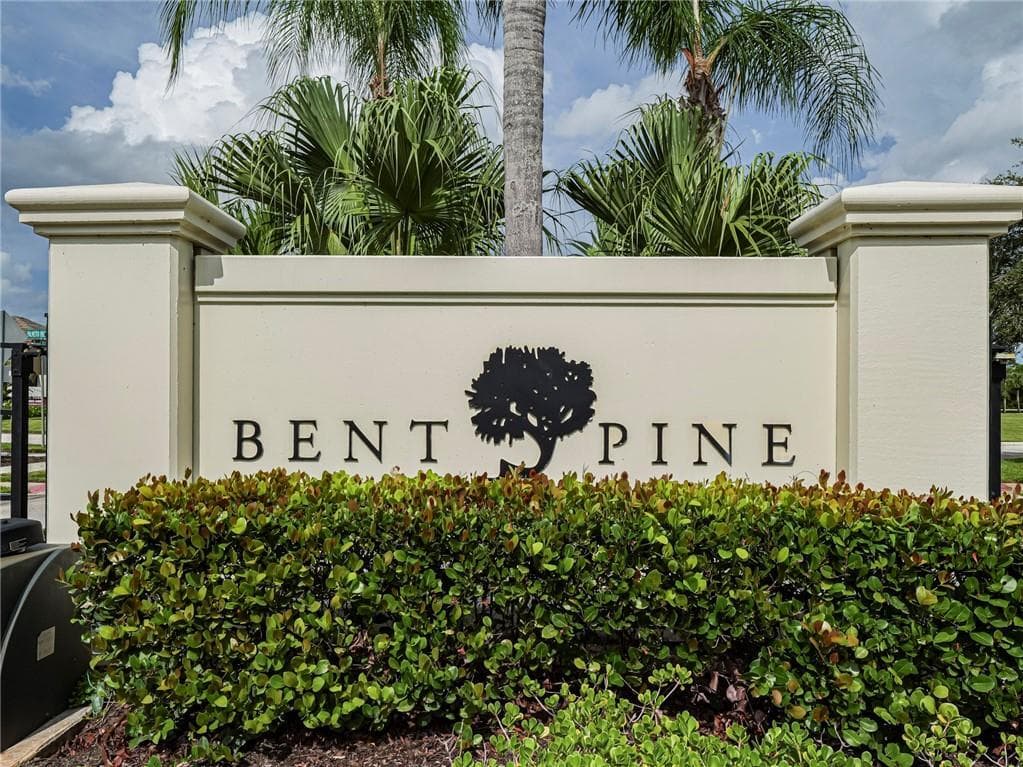 110 Prestwick Circle, Vero Beach, FL 32967 — photo 30 of 36