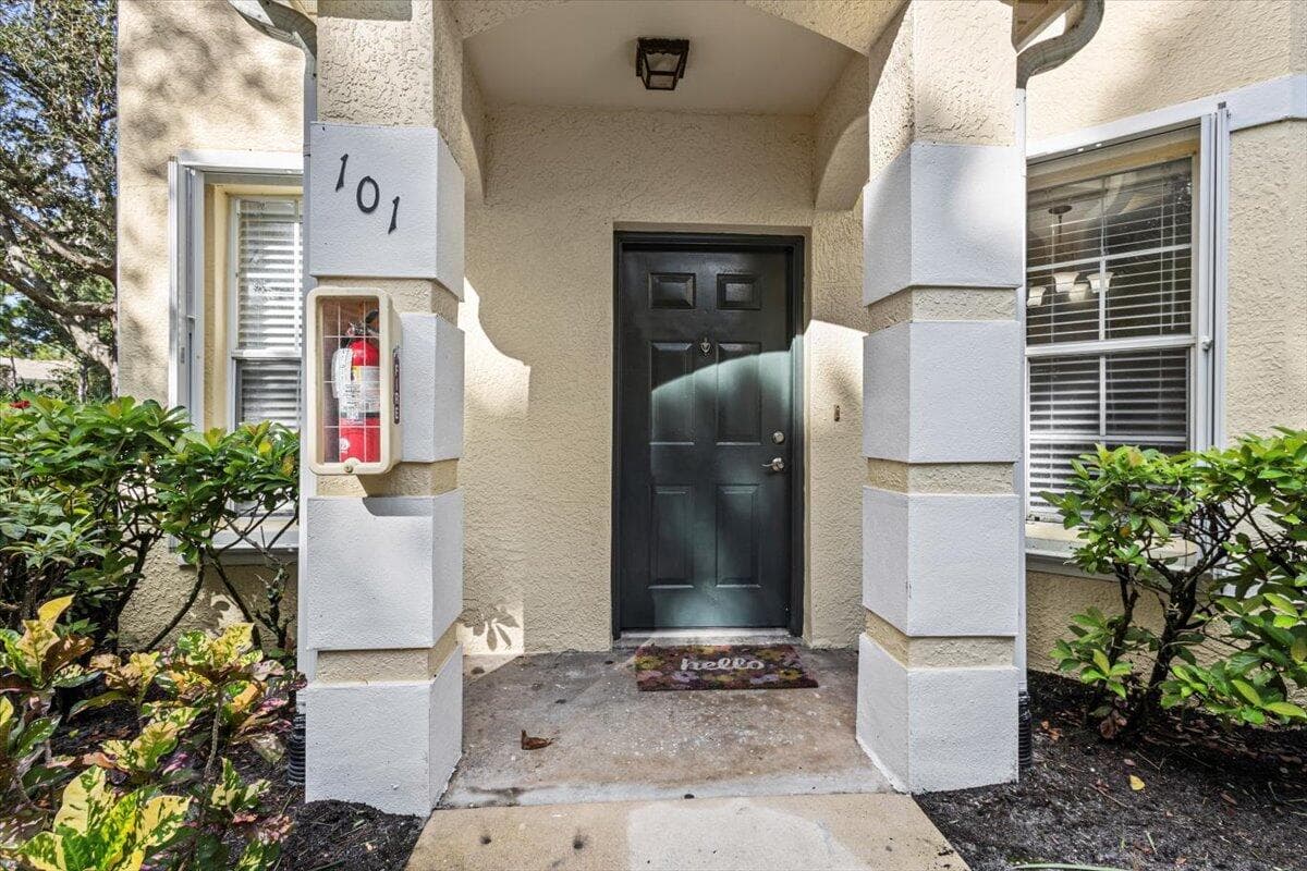 110 SW Peacock Boulevard 6101, Port St. Lucie, FL 34986 — photo 3 of 72