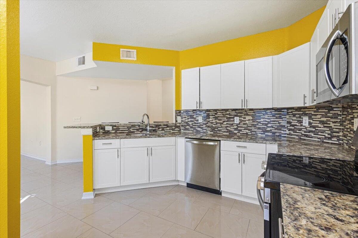 110 SW Peacock Boulevard 6101, Port St. Lucie, FL 34986 — photo 25 of 72