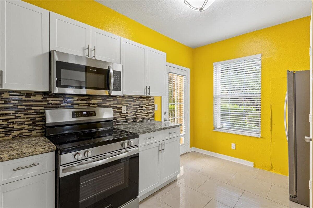 110 SW Peacock Boulevard 6101, Port St. Lucie, FL 34986 — photo 21 of 72