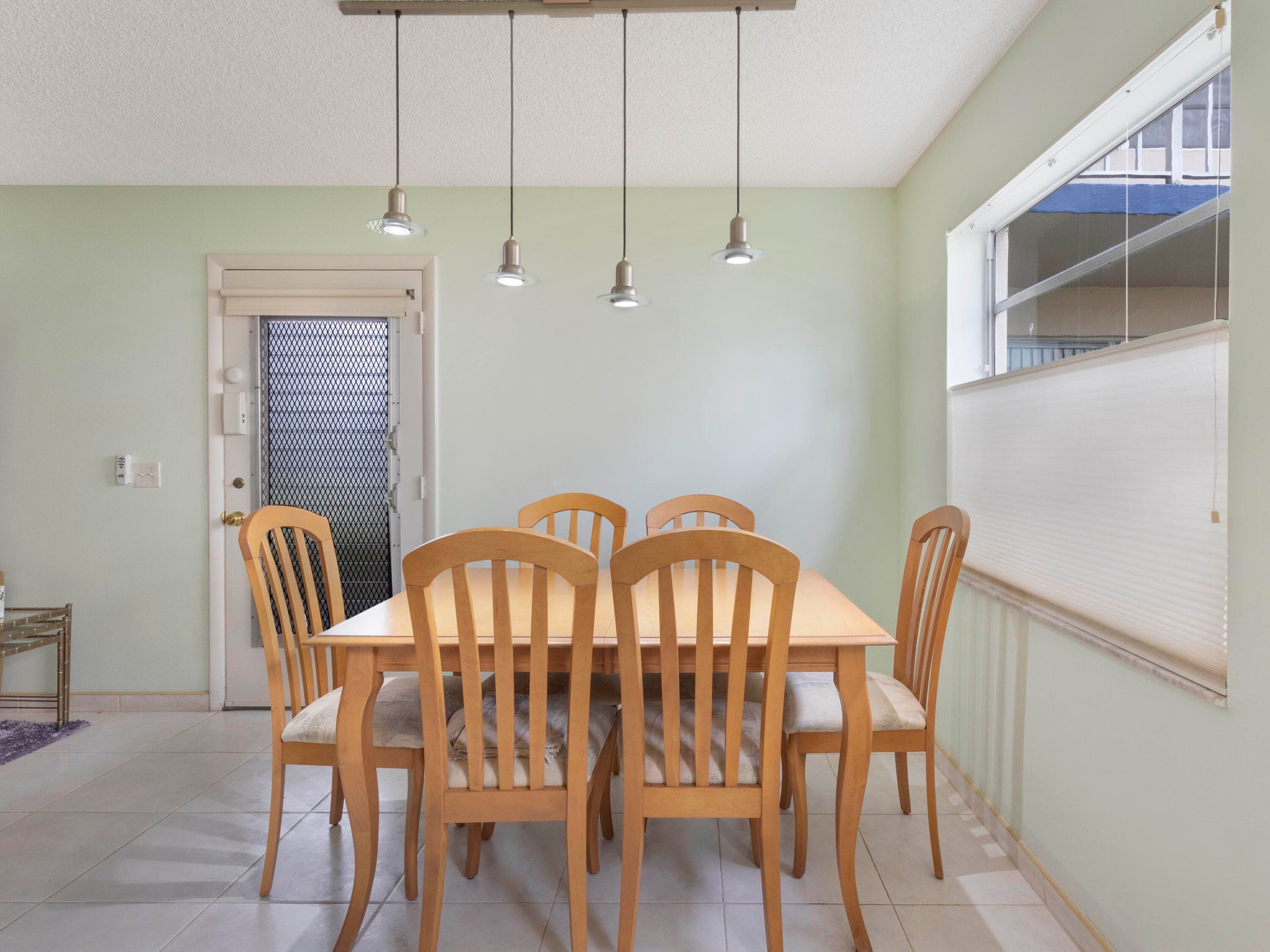 405 Burgundy I, Delray Beach, FL 33484 — photo 4 of 35