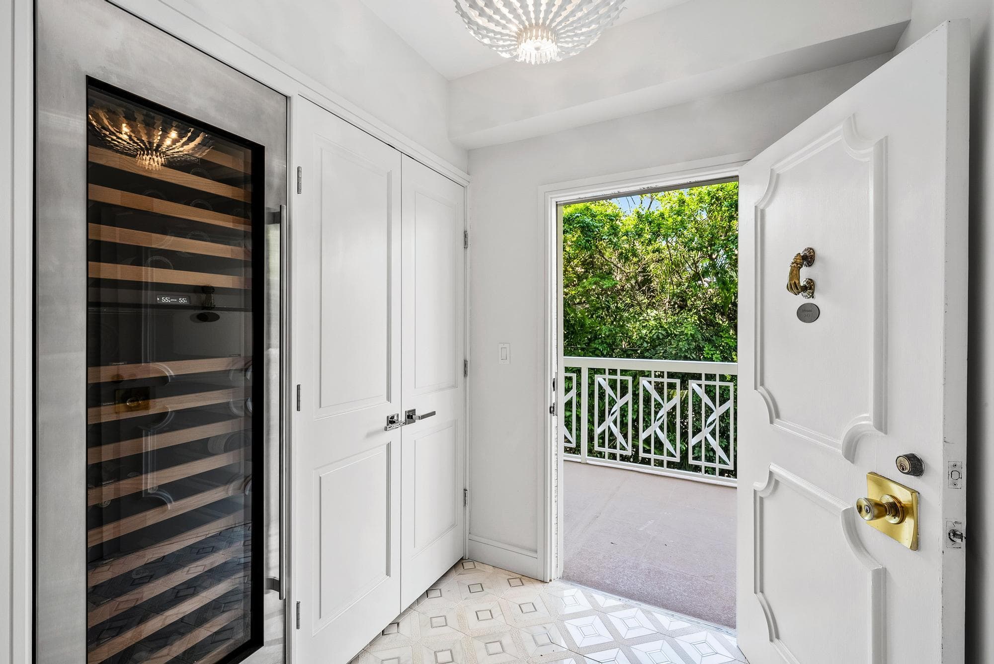 389 S Lake Drive 2g, Palm Beach, FL 33480 — photo 27 of 37