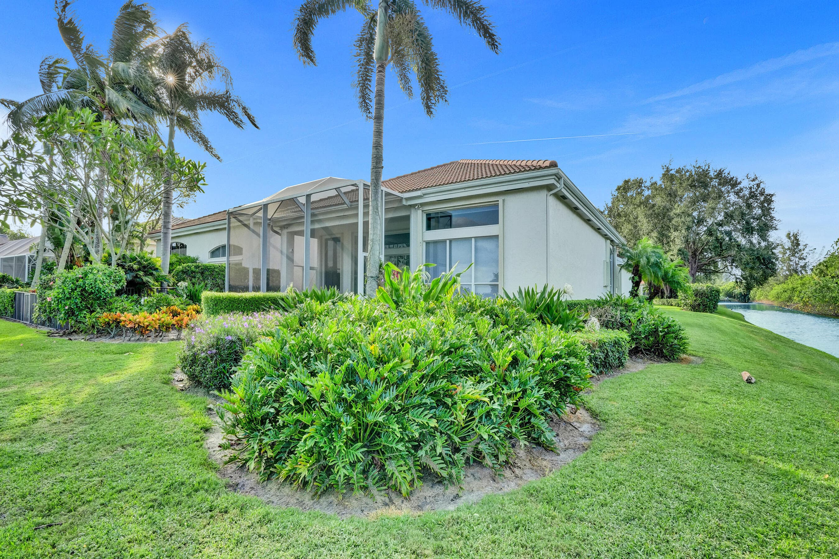 251 Isle Way, Palm Beach Gardens, FL 33418 — photo 40 of 68
