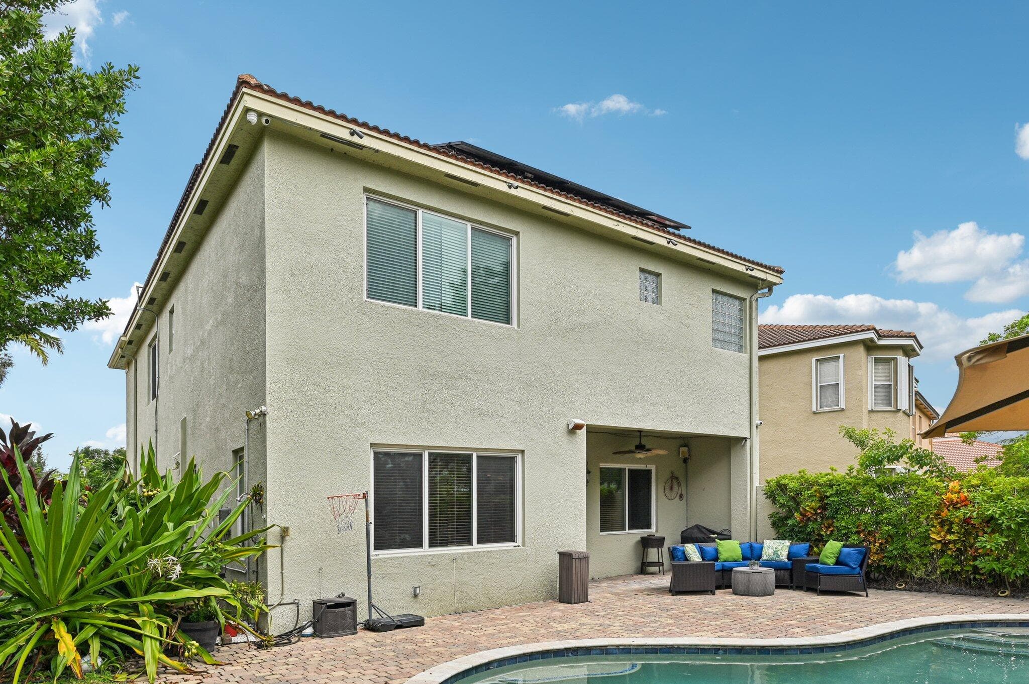 553 Gazetta Way, West Palm Beach, FL 33413 — photo 56 of 68