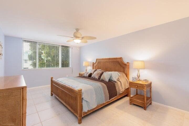 110 Half Moon Circle E2, Hypoluxo, FL 33462 — photo 3 of 14