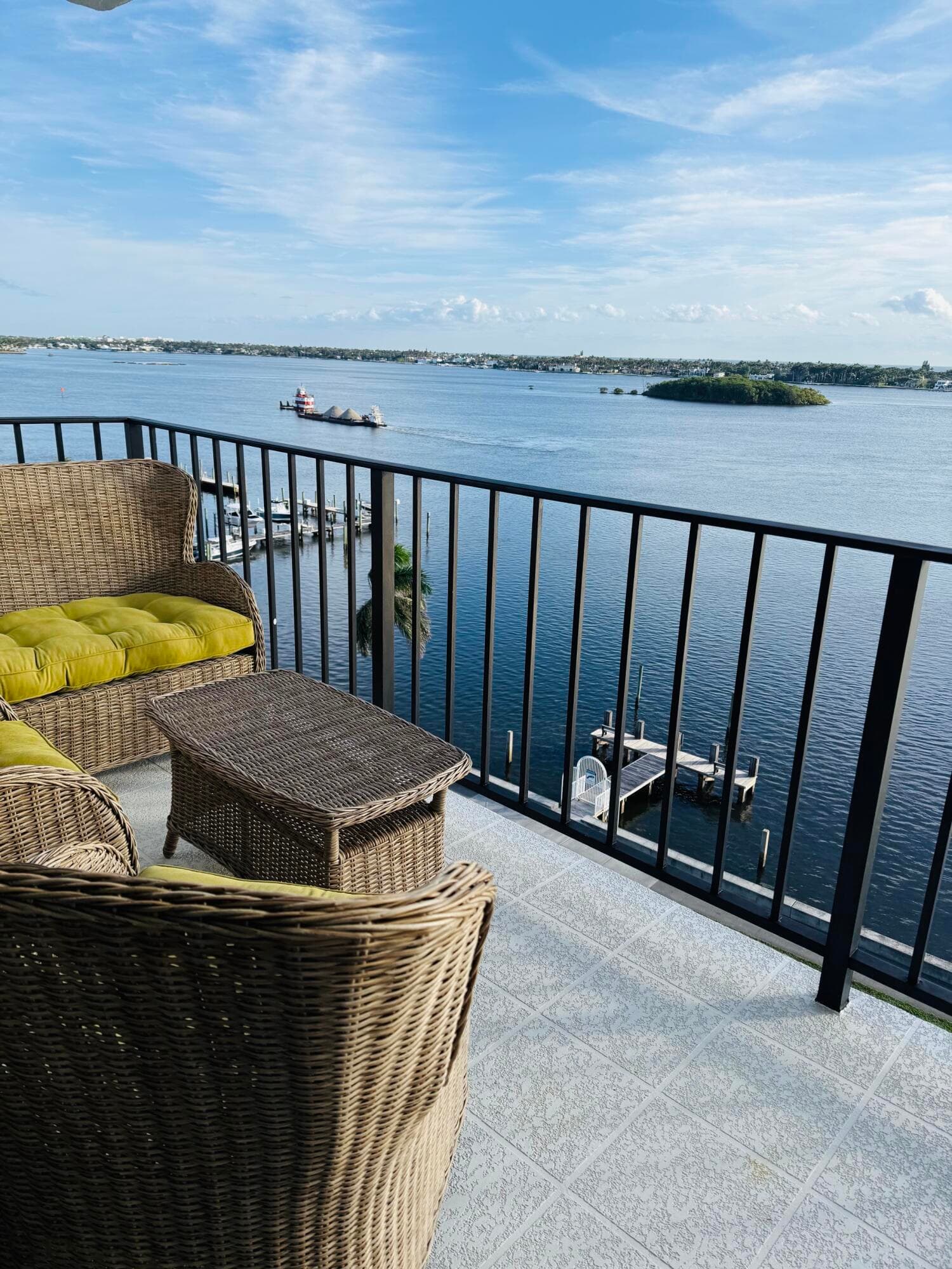 3800 Washington Road 907, West Palm Beach, FL 33405 — photo 6 of 8