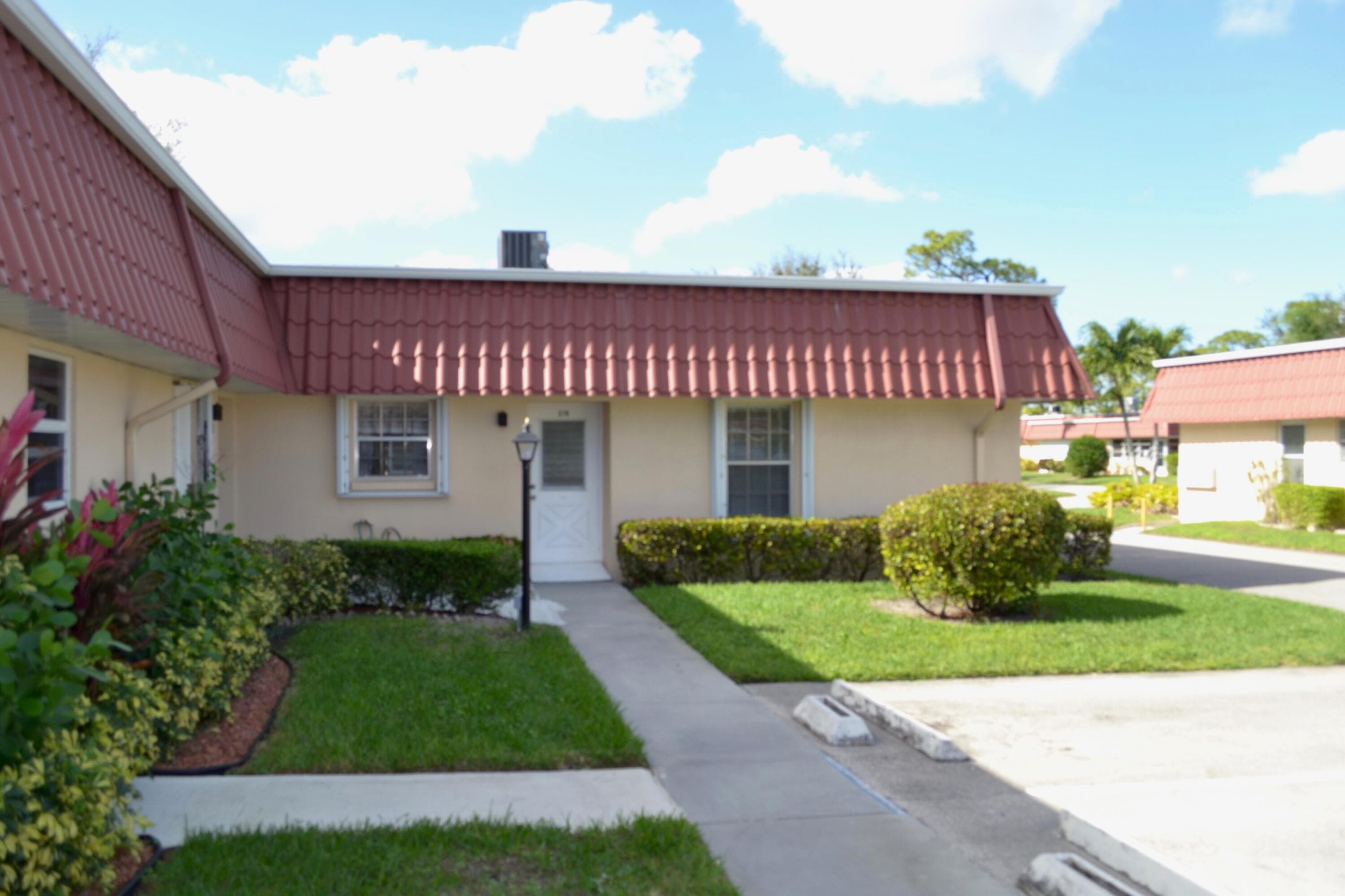 570 Laconia Circle, Lake Worth, FL 33467 — photo