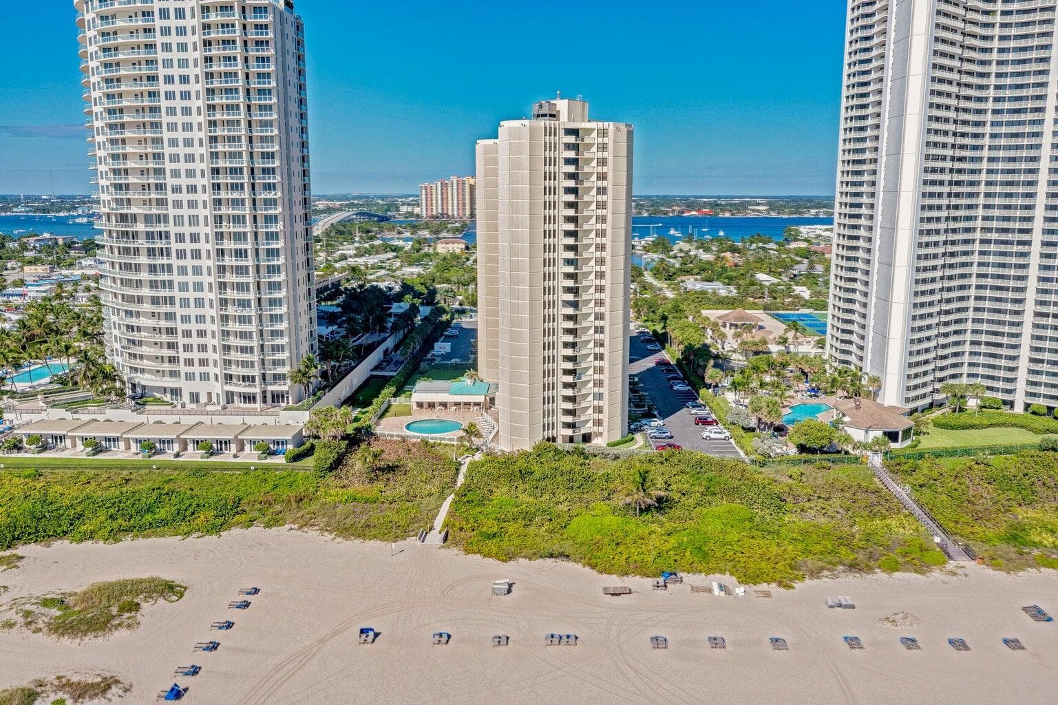 2800 N Ocean Drive B - 6d, Singer Island, FL 33404 — photo 27 of 65