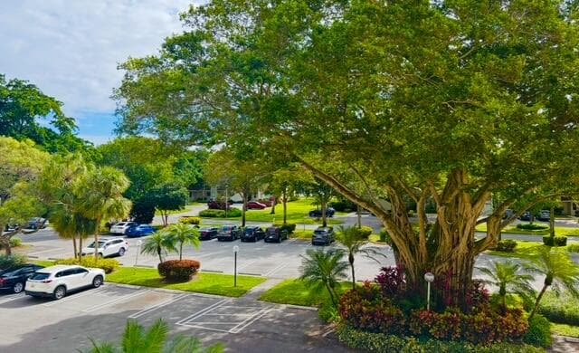 3080 N Course Drive 202, Pompano Beach, FL 33069 — photo 11 of 16