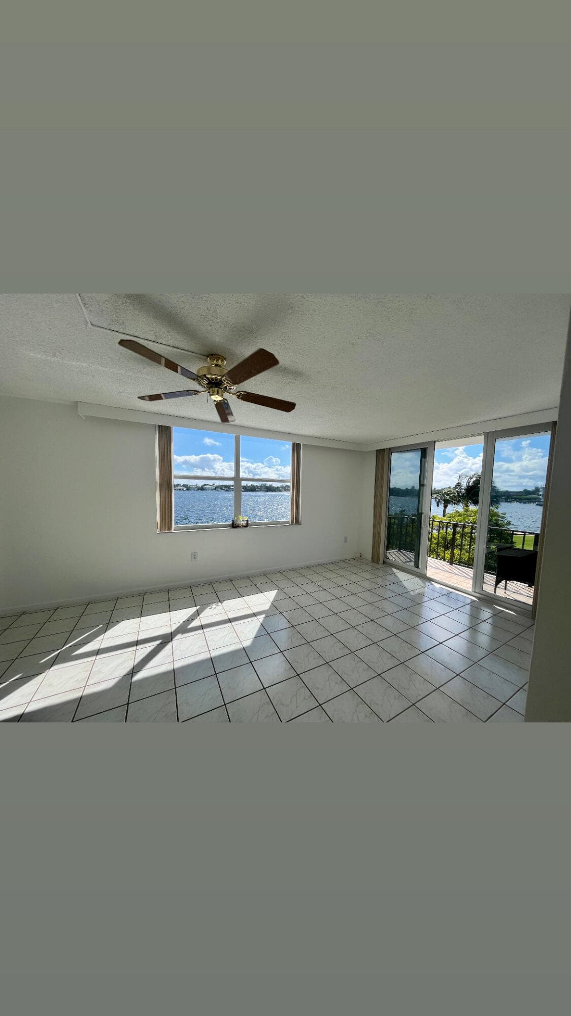 301 Croton Avenue 305, Lantana, FL 33462 — photo 5 of 27