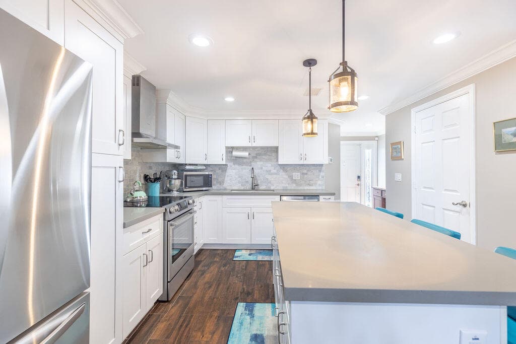 1038 Jeffery Street, Boca Raton, FL 33487 — photo 10 of 47