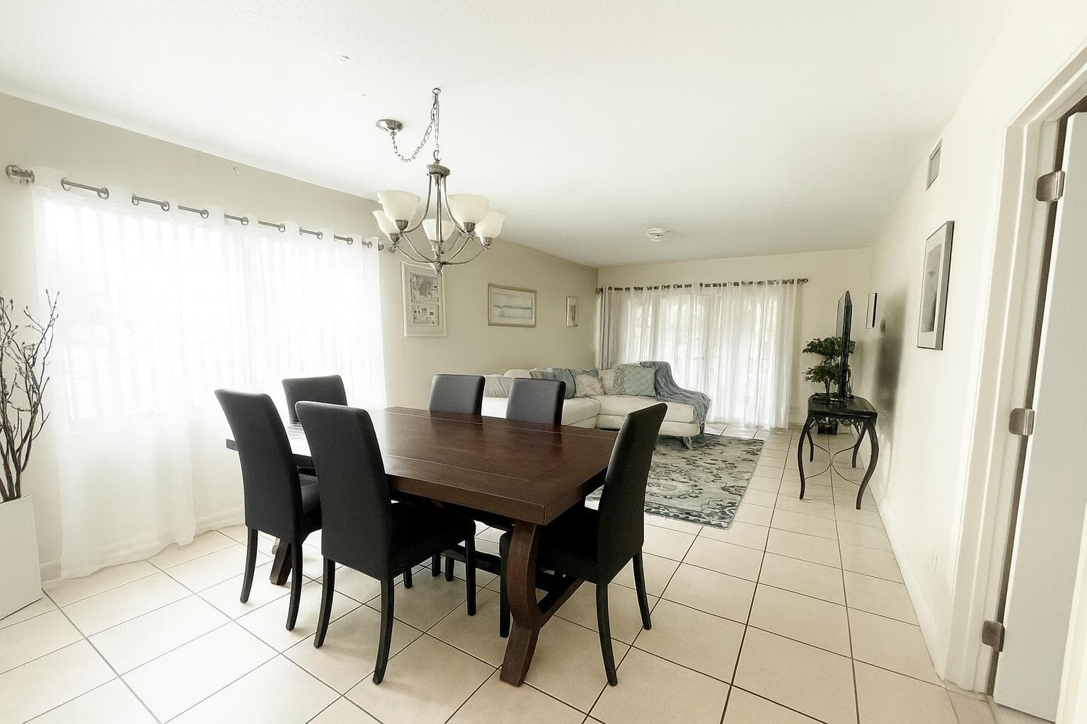 5975 Forest Hill Boulevard 101, West Palm Beach, FL 33415 — photo 11 of 14