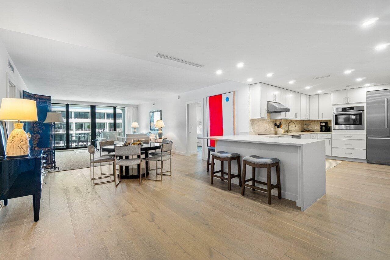2784 S Ocean Boulevard 403s, Palm Beach, FL 33480 — photo 2 of 33