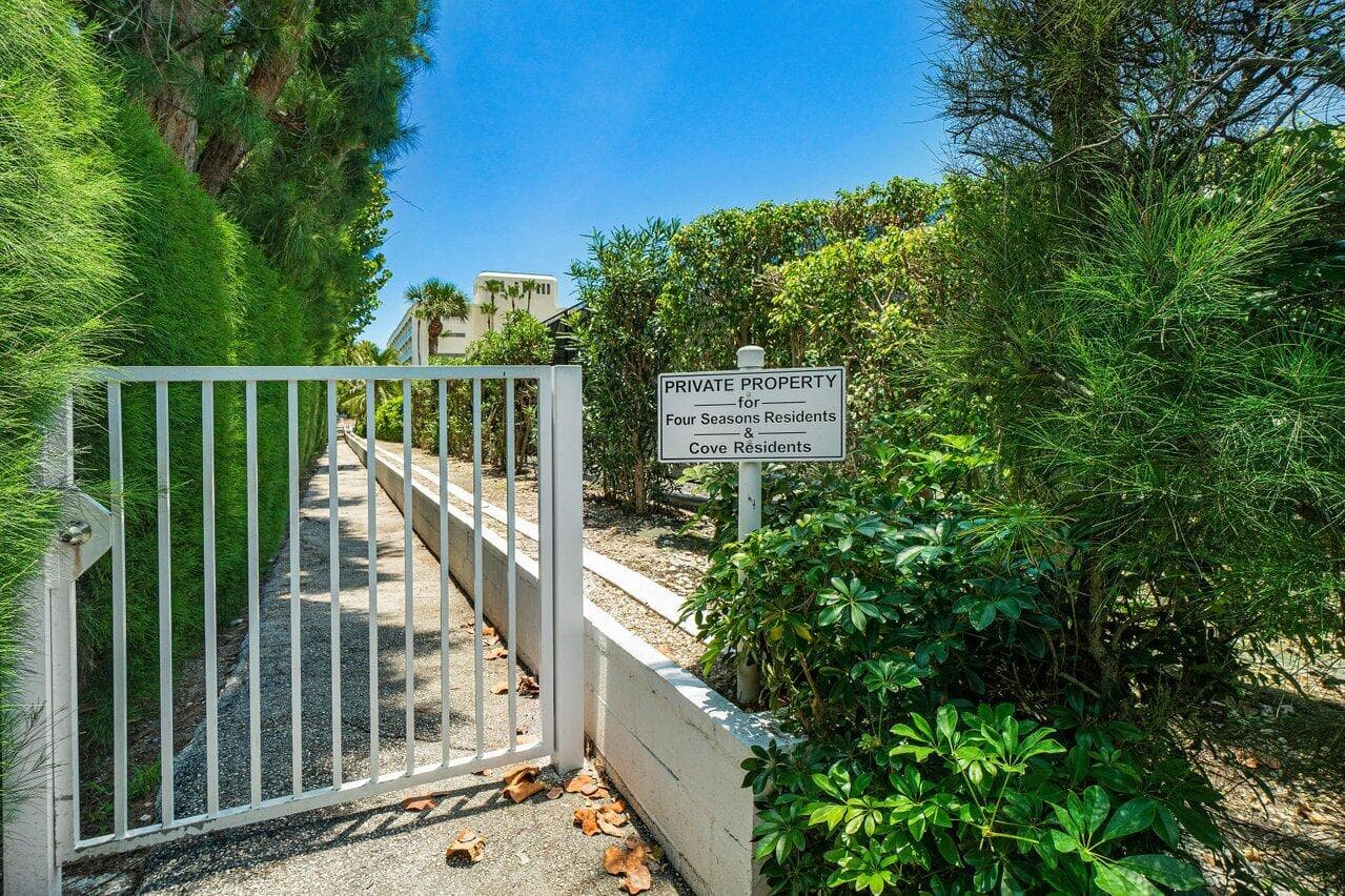 2784 S Ocean Boulevard 403s, Palm Beach, FL 33480 — photo 26 of 33