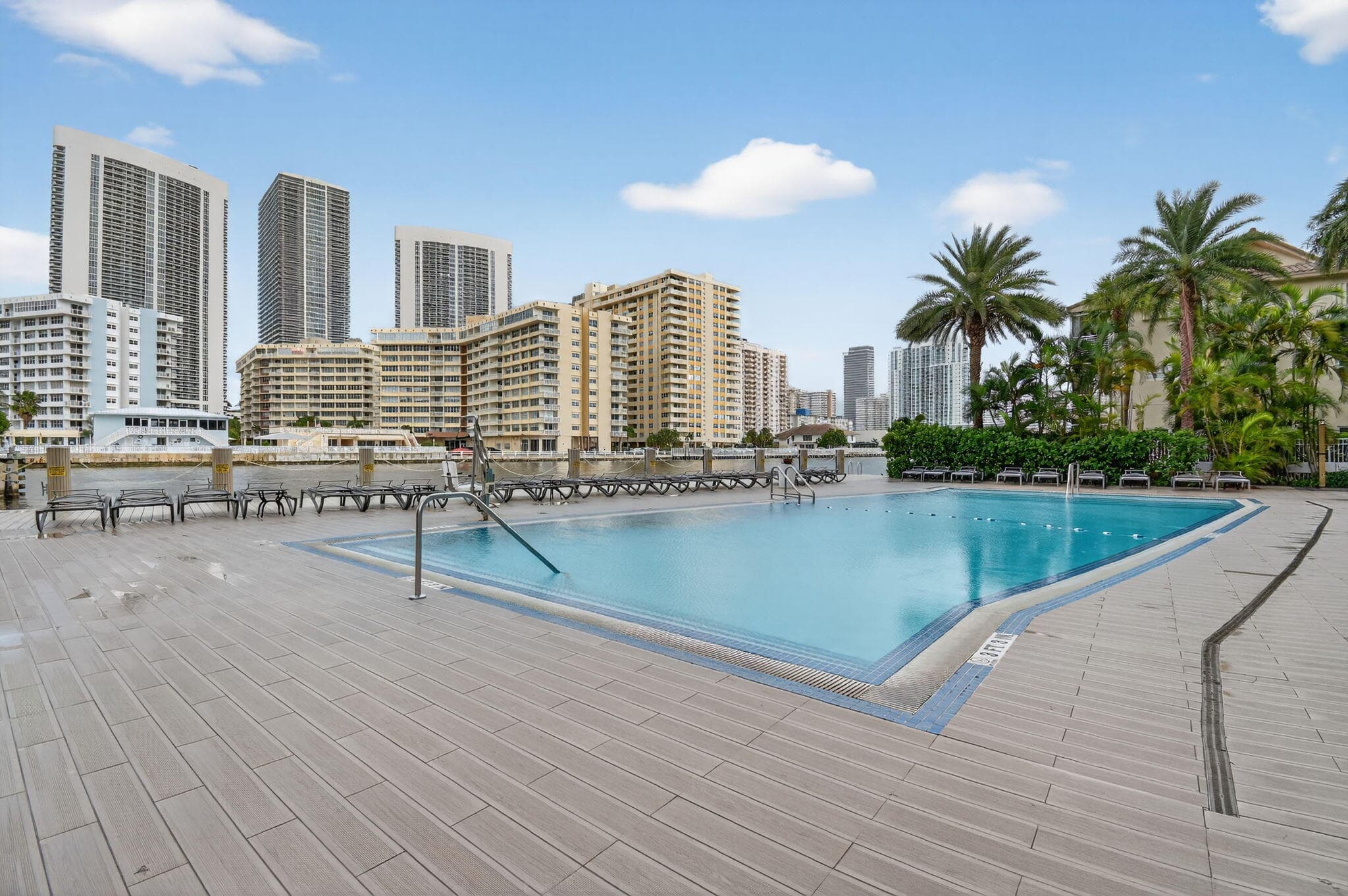 2602 E Hallandale Beach Boulevard R2210, Hallandale Beach, FL 33009 — photo 47 of 107