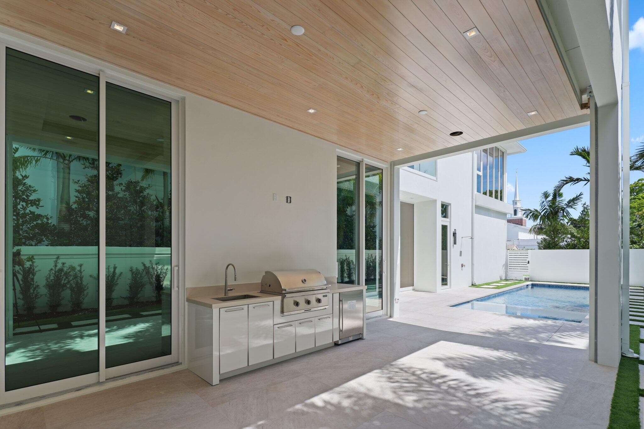 320 Grove Place, Delray Beach, FL 33444 — photo 29 of 80