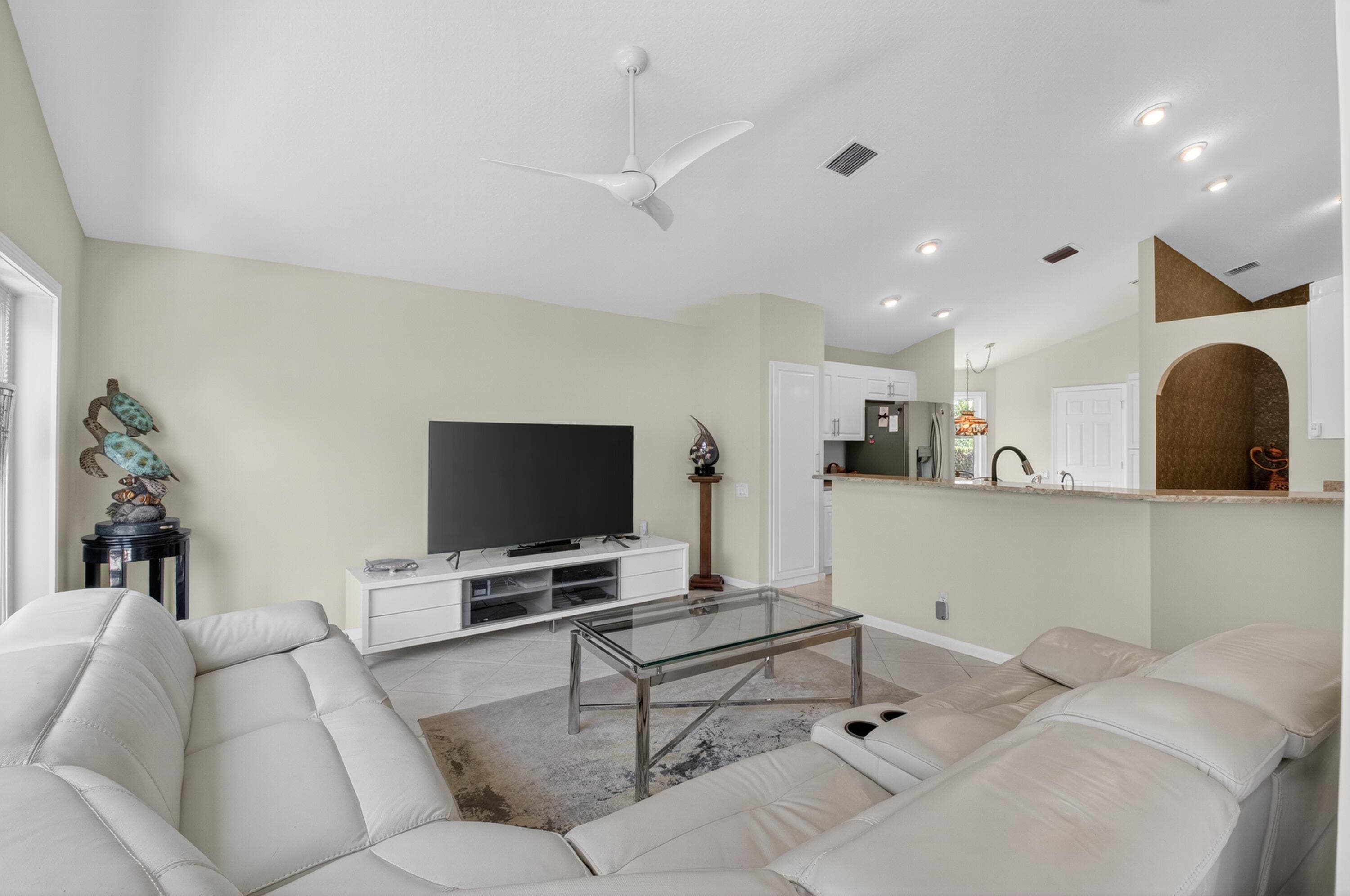 7317 Amber Falls Lane, Boynton Beach, FL 33437 — photo 14 of 58