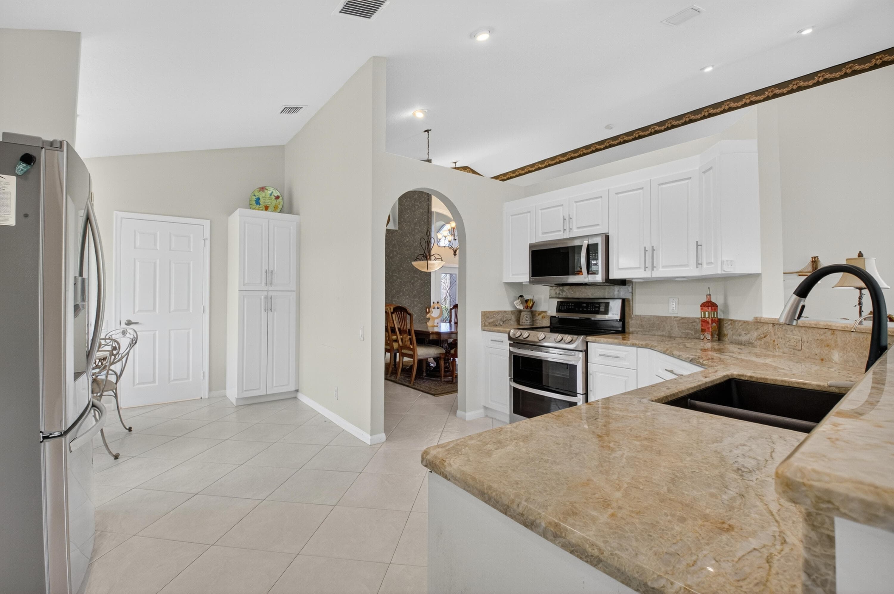 7317 Amber Falls Lane, Boynton Beach, FL 33437 — photo 16 of 58