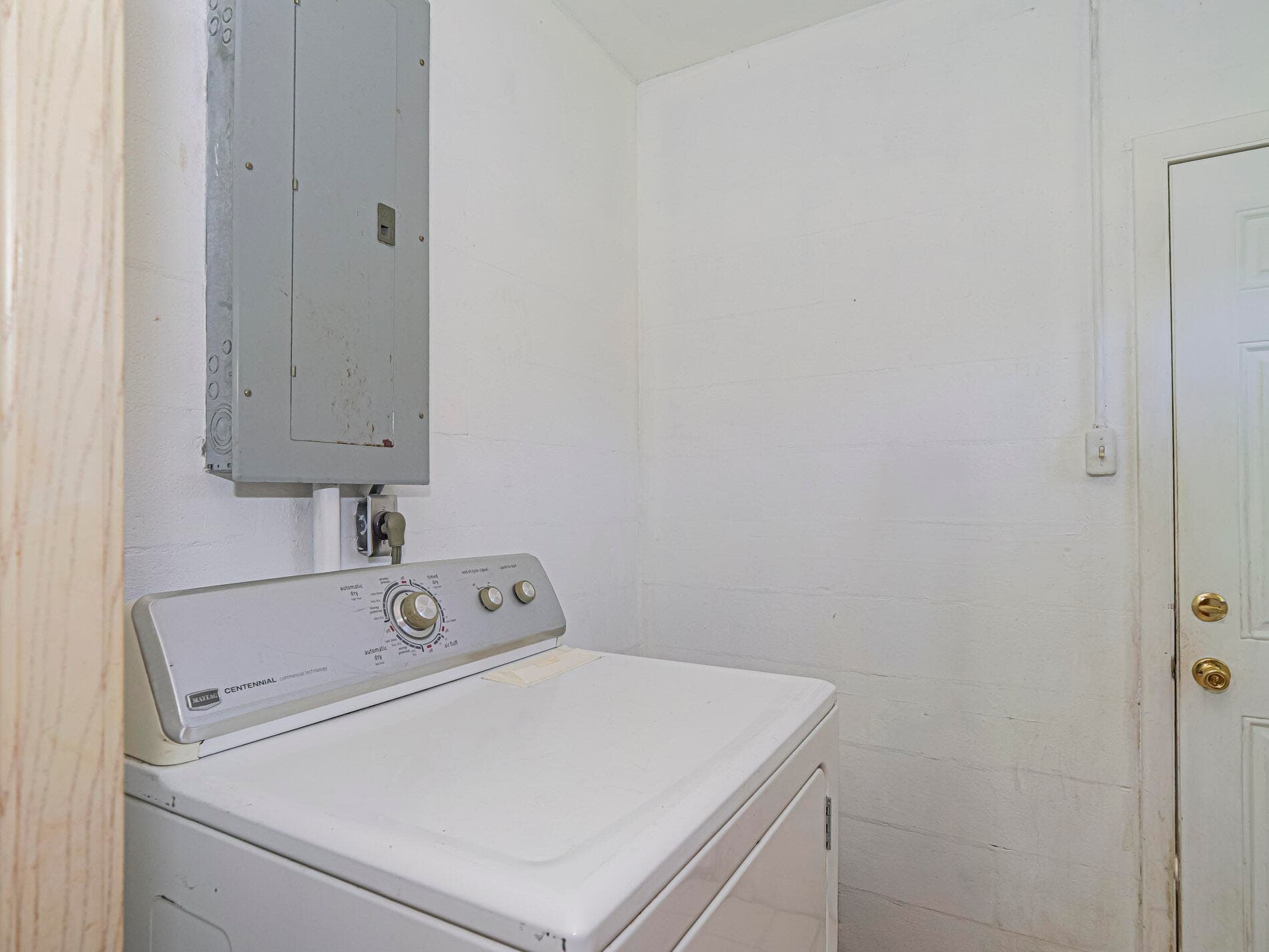 563 4th Place SW, Vero Beach, FL 32962 — photo 16 of 30