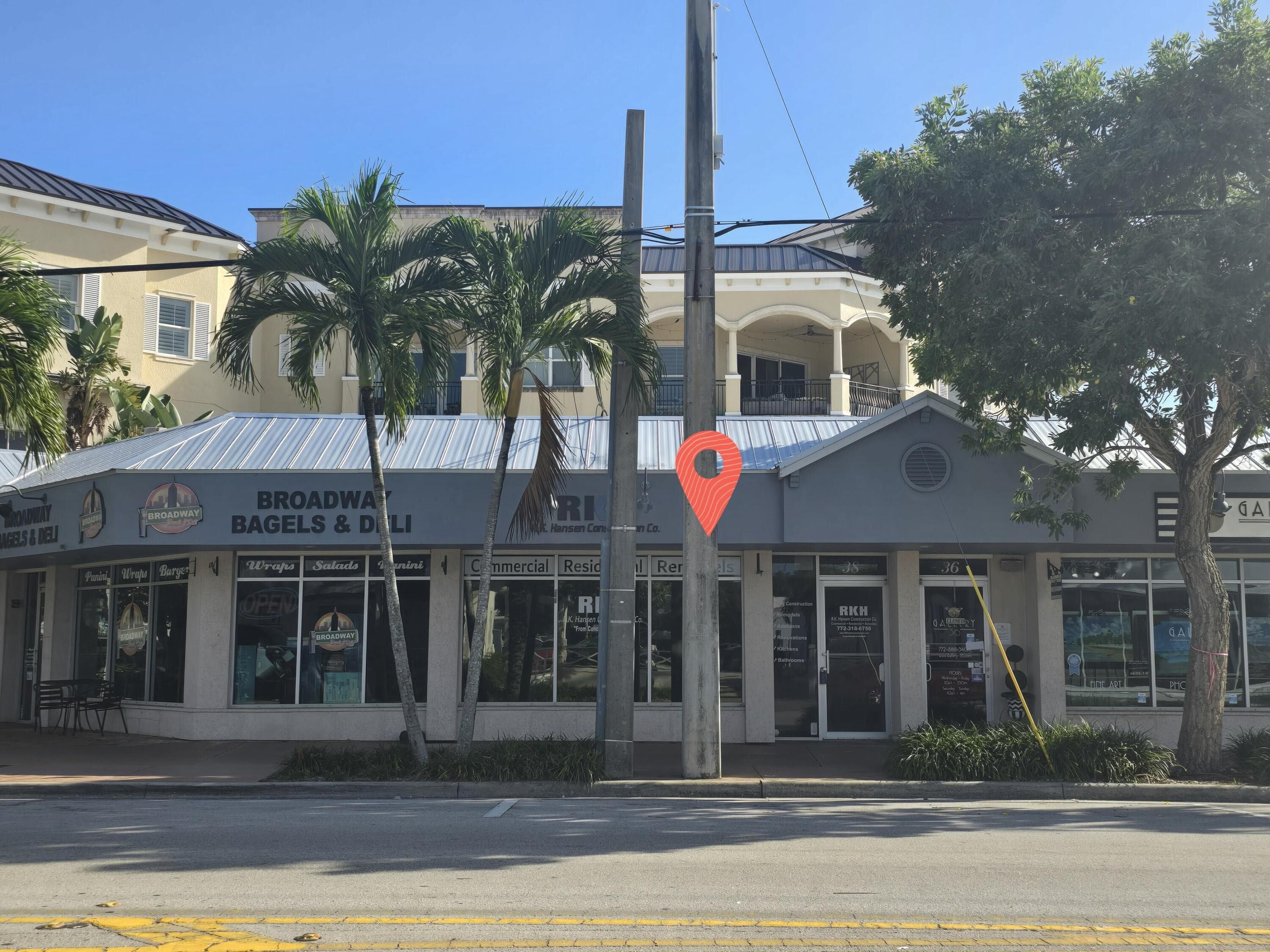 38 SE Ocean Boulevard 38, Stuart, FL 34994 — photo 1 of 12