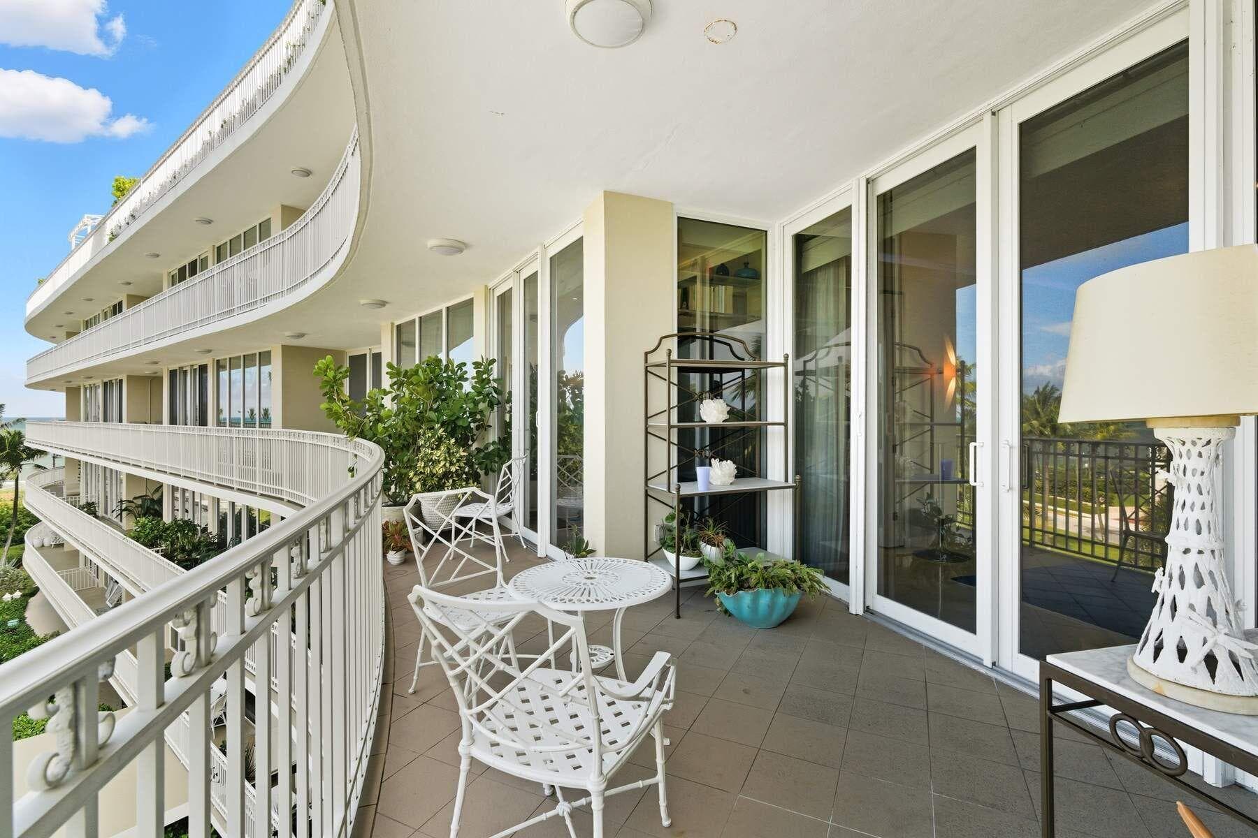 100 Royal Palm Way F4, Palm Beach, FL 33480 — photo 3 of 28