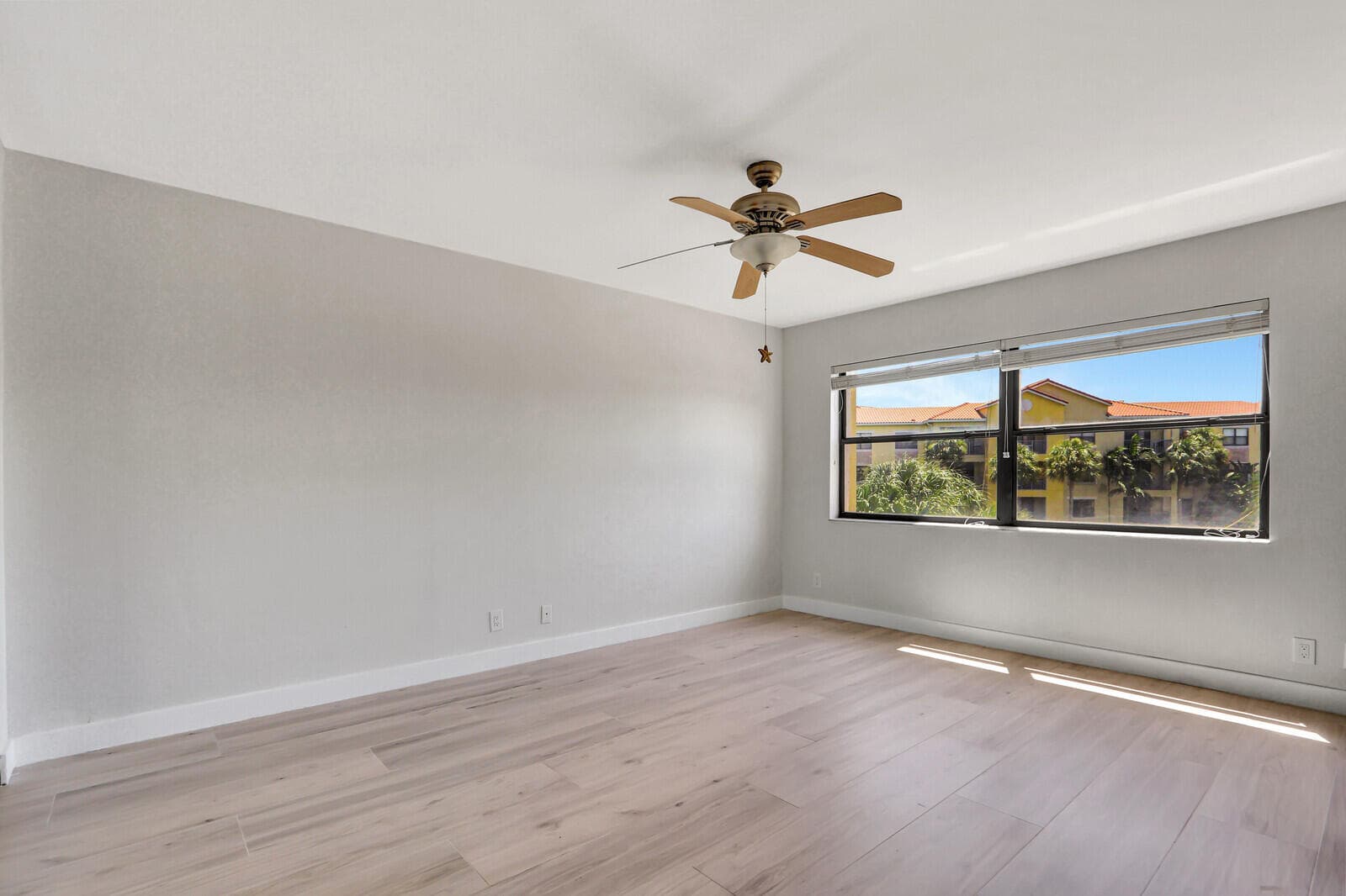 700 Uno Lago Drive 301, Juno Beach, FL 33408 — photo 14 of 17