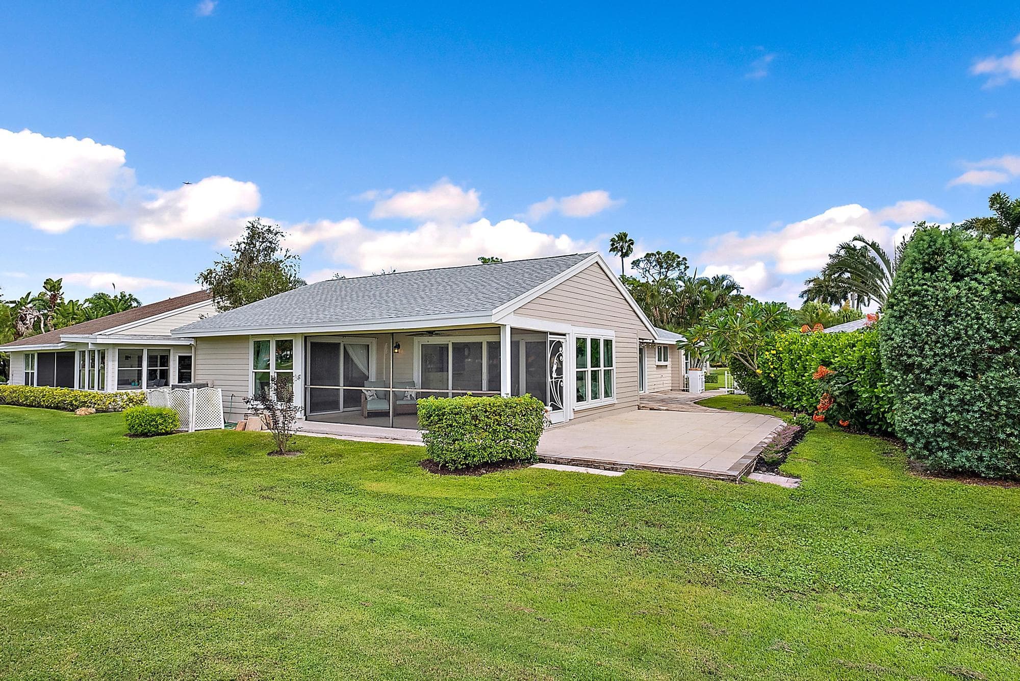 6642 S Pine Court, Palm Beach Gardens, FL 33418 — photo 8 of 31