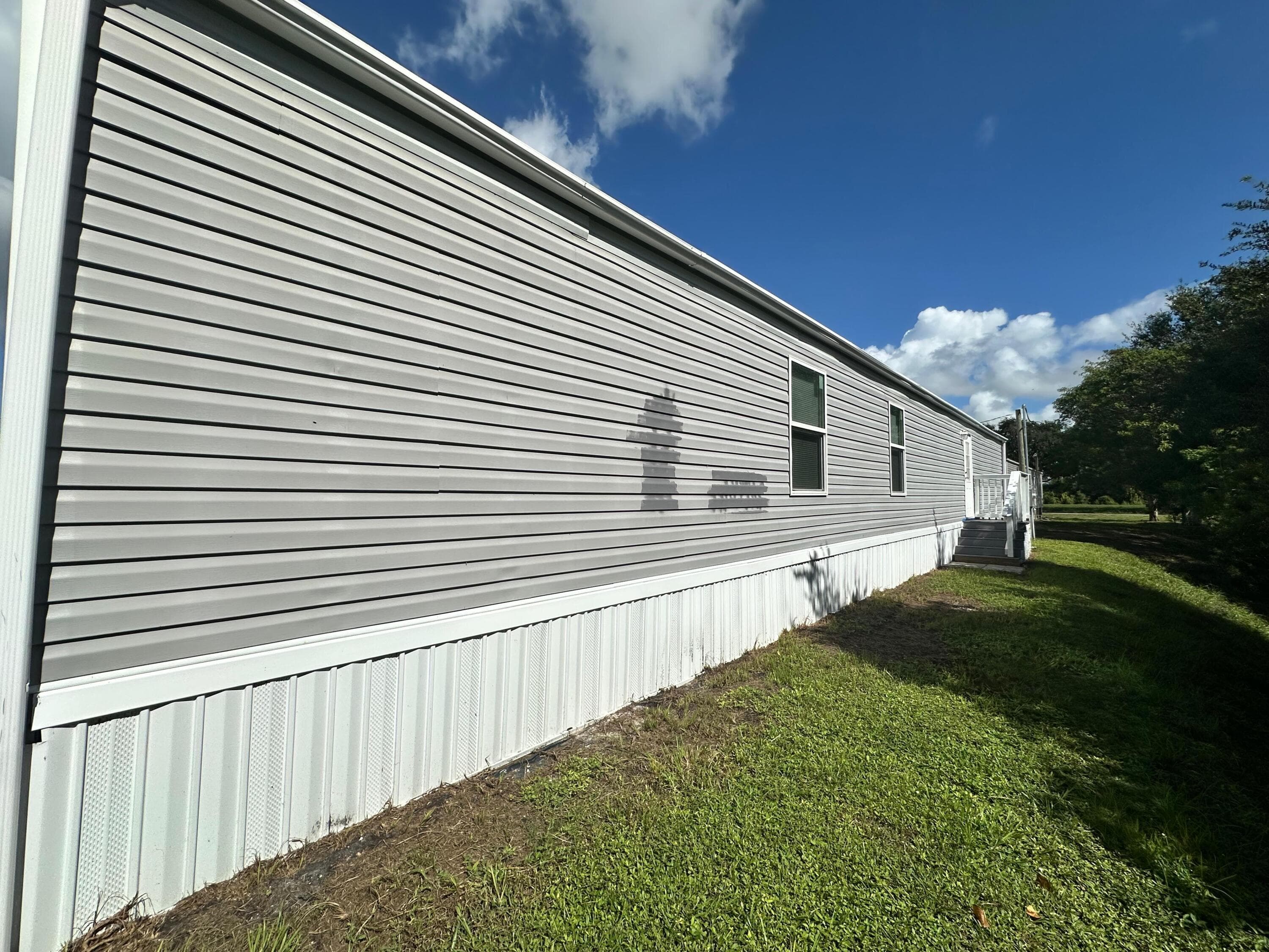 5945 SE 95th Trail Trail, Okeechobee, FL 34974 — photo 8 of 50