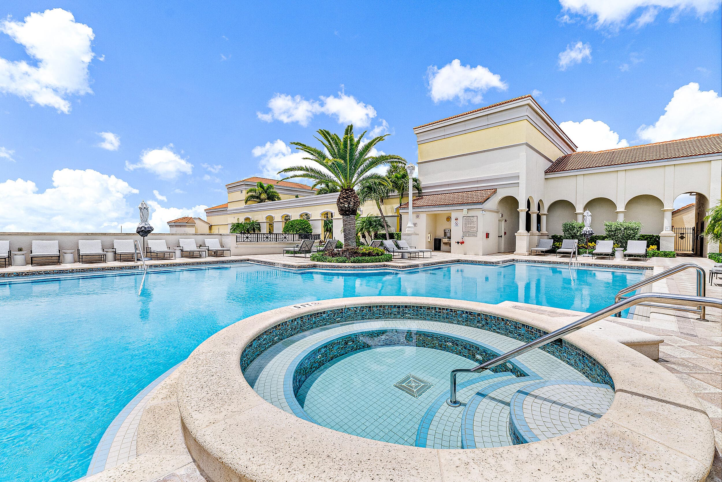 701 S Olive Avenue 1014, West Palm Beach, FL 33401 — photo 13 of 15