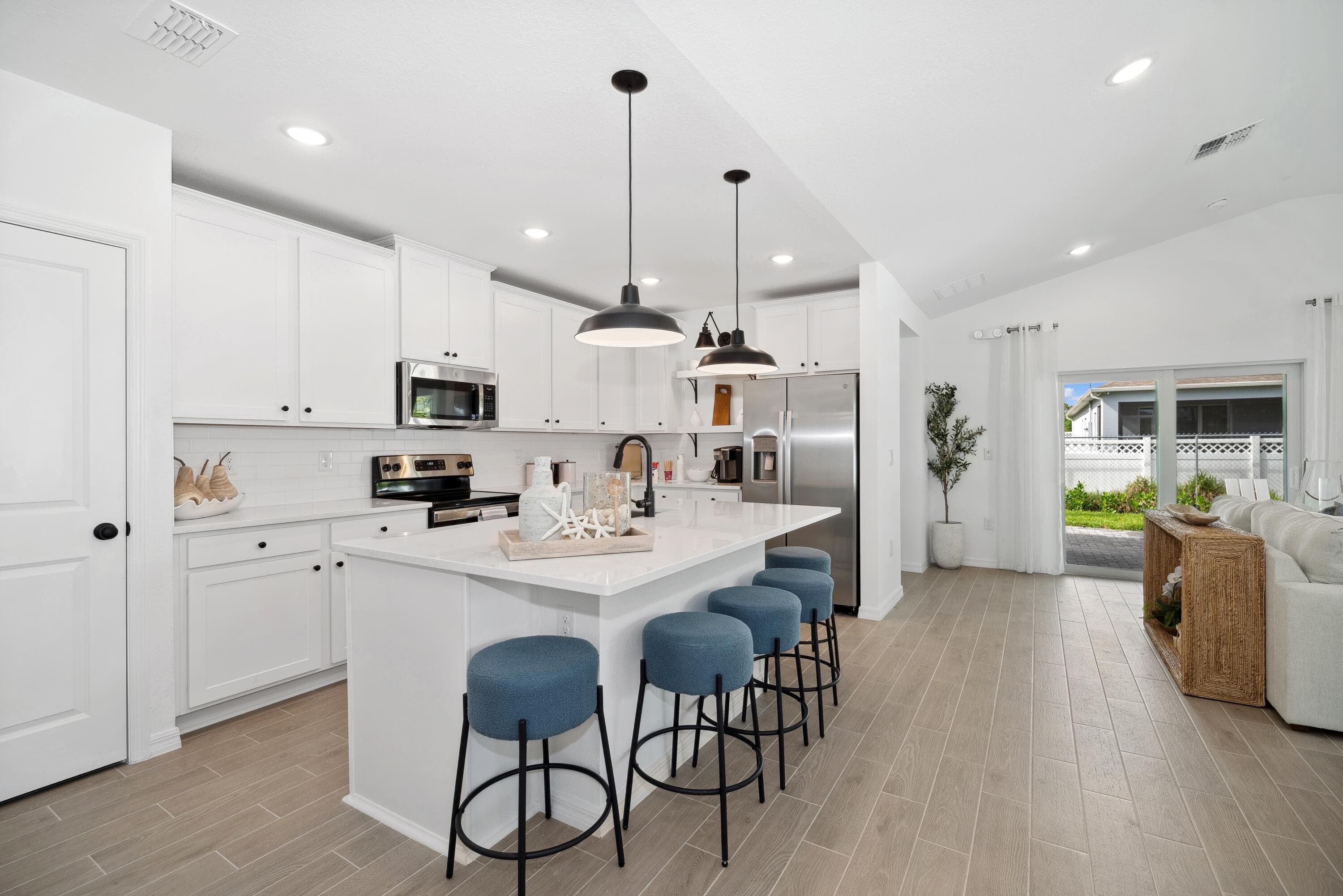 1665 SE Wyoming Drive 100, Palm Bay, FL 32909 — photo 14 of 29
