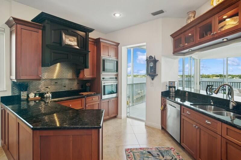 1130 SW Chapman Way 509, Palm City, FL 34990 — photo 12 of 29