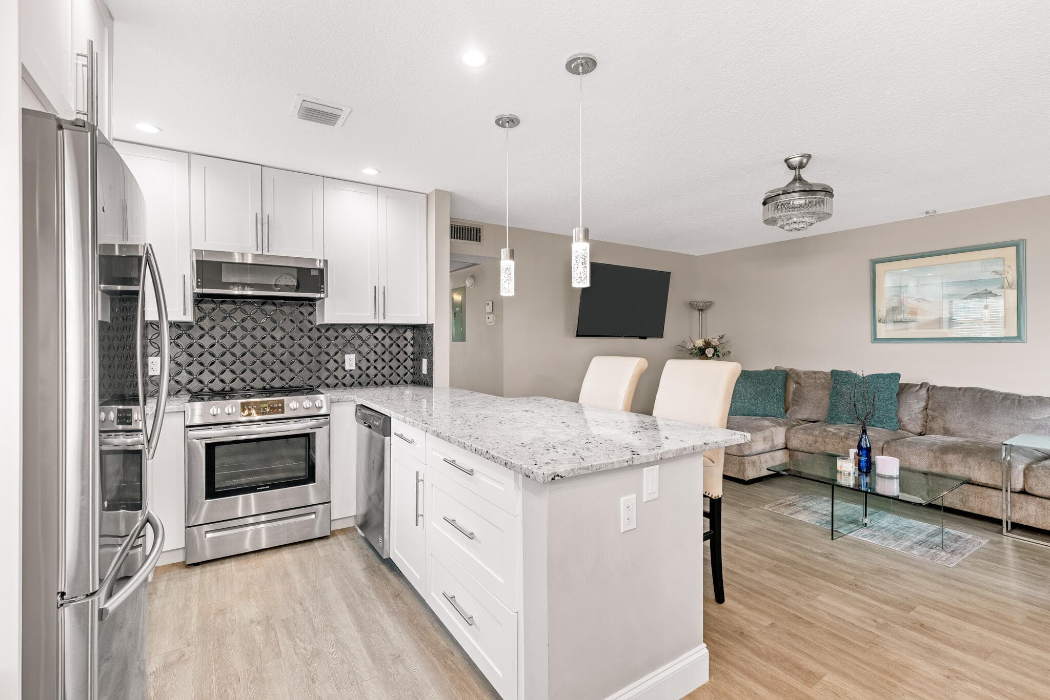 184 Oakridge L 184, Deerfield Beach, FL 33442 — photo 8 of 55