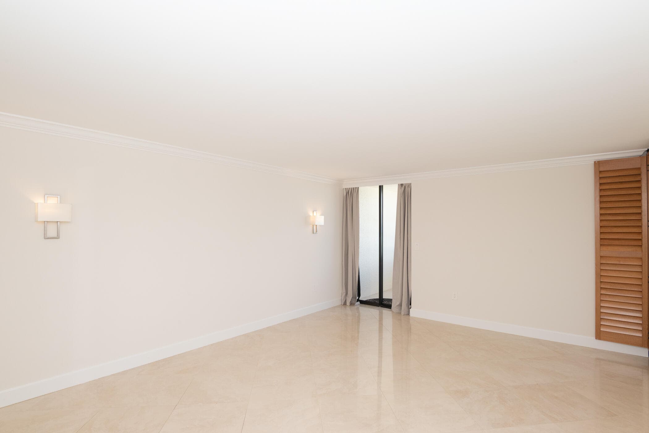 5070 N Ocean Drive 10a, Singer Island, FL 33404 — photo 22 of 39