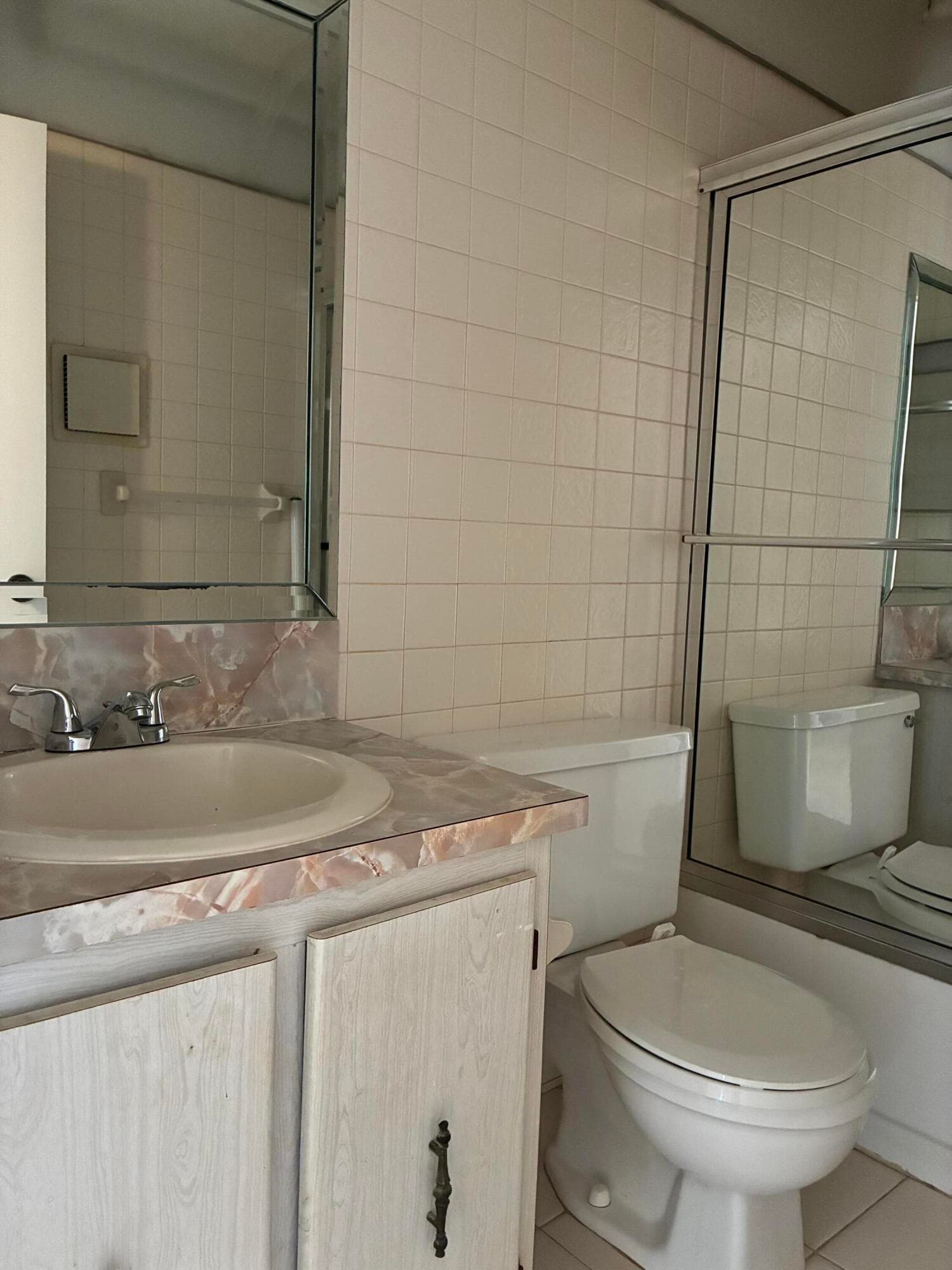 574 Burgundy L 574, Delray Beach, FL 33484 — photo 15 of 55